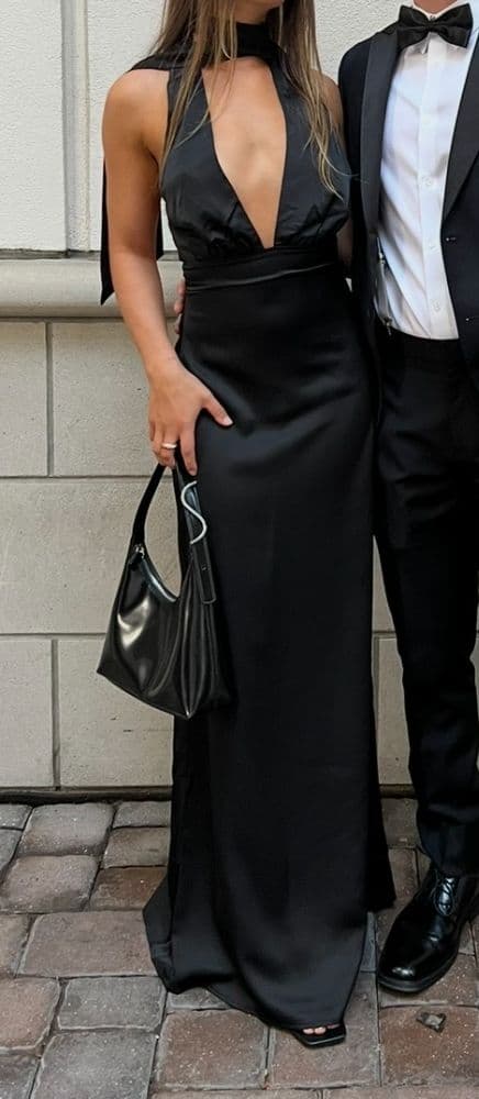 Superdown halter gown - Image 3