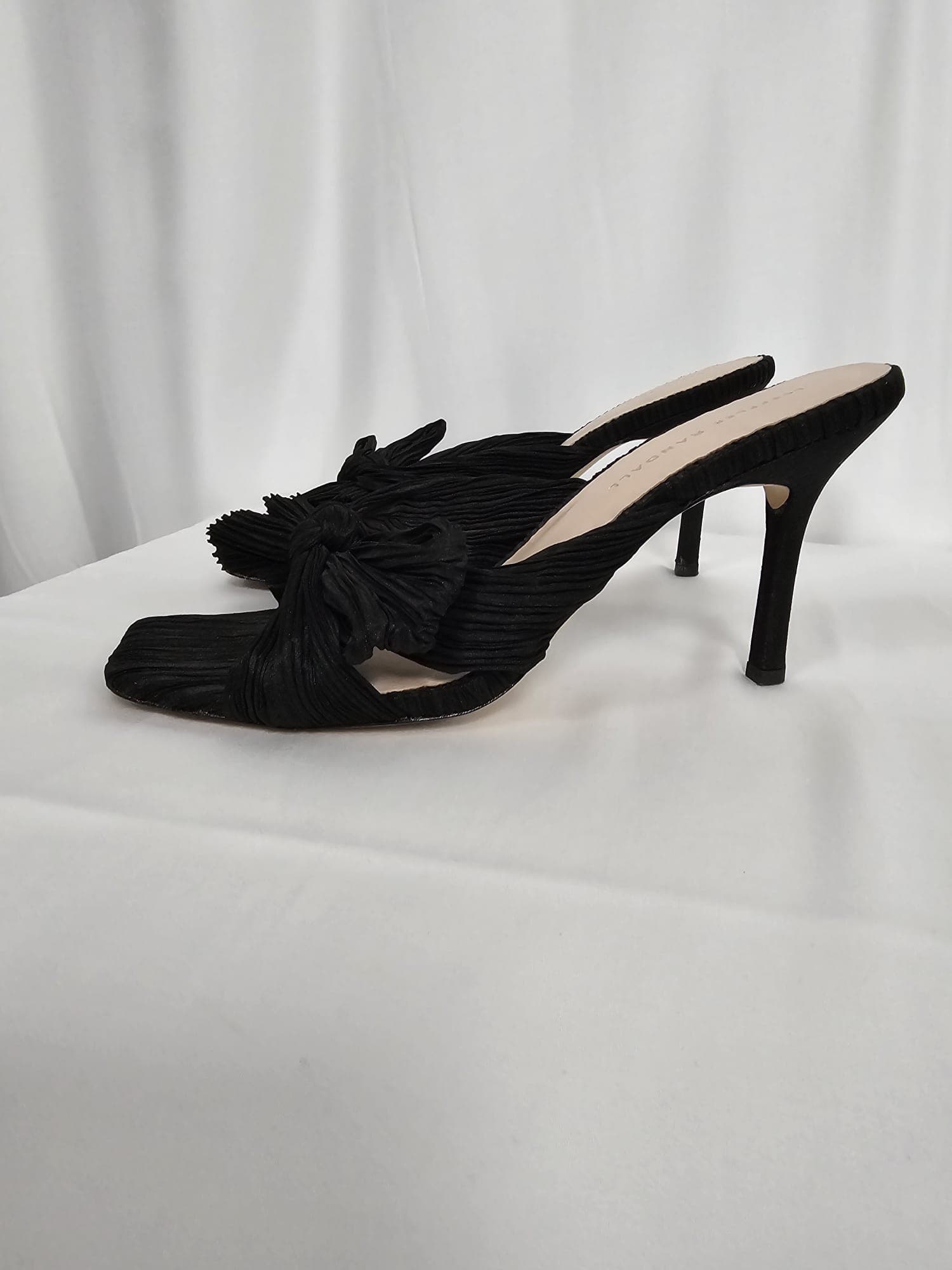 Claudia Sandal - Image 1