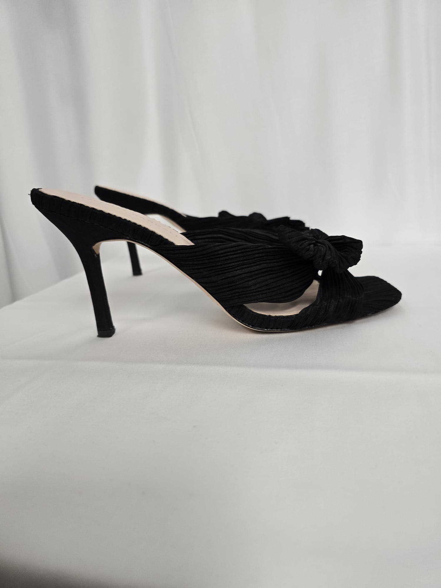 Claudia Sandal - Image 4