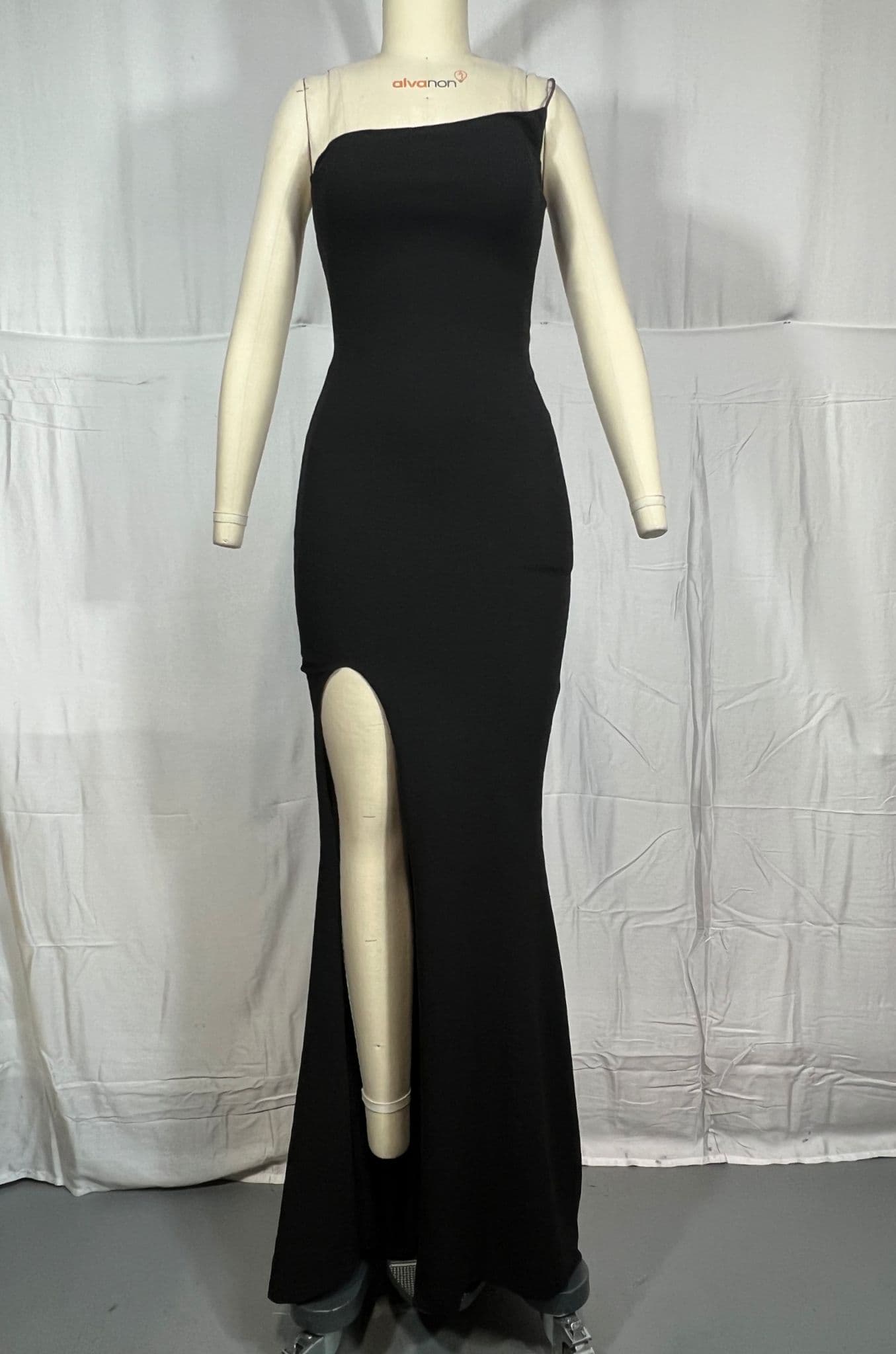 Jasmine One Shoulder Gown In Black - Image 3