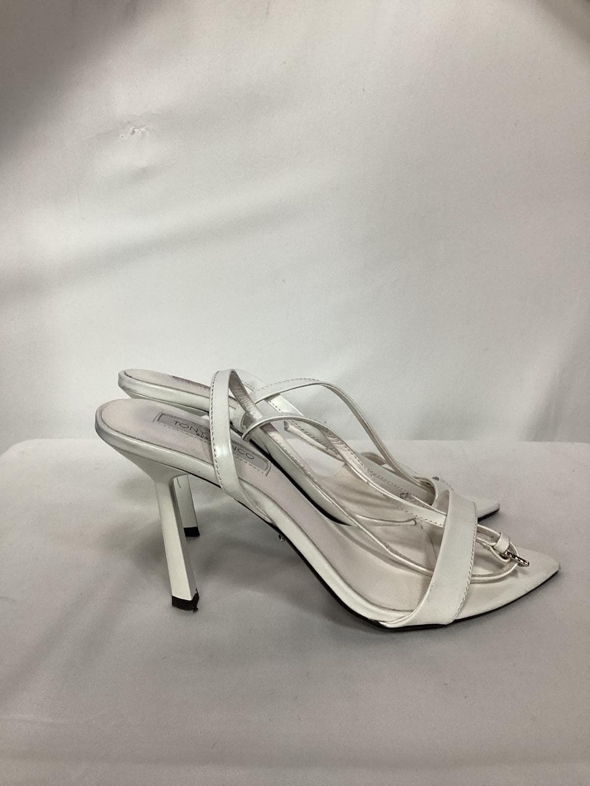 Milos Heel In White - Image 4