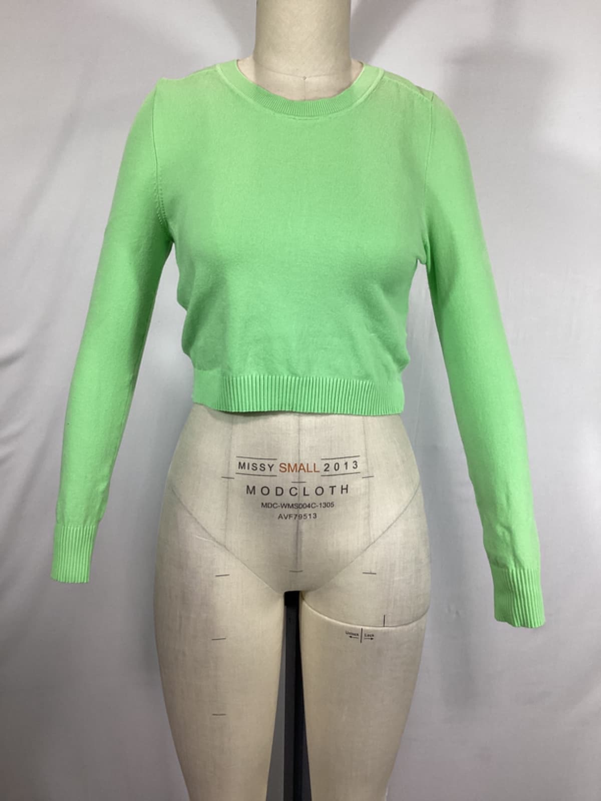 Long Sleeve Crop Top In Honeydew - Image 2