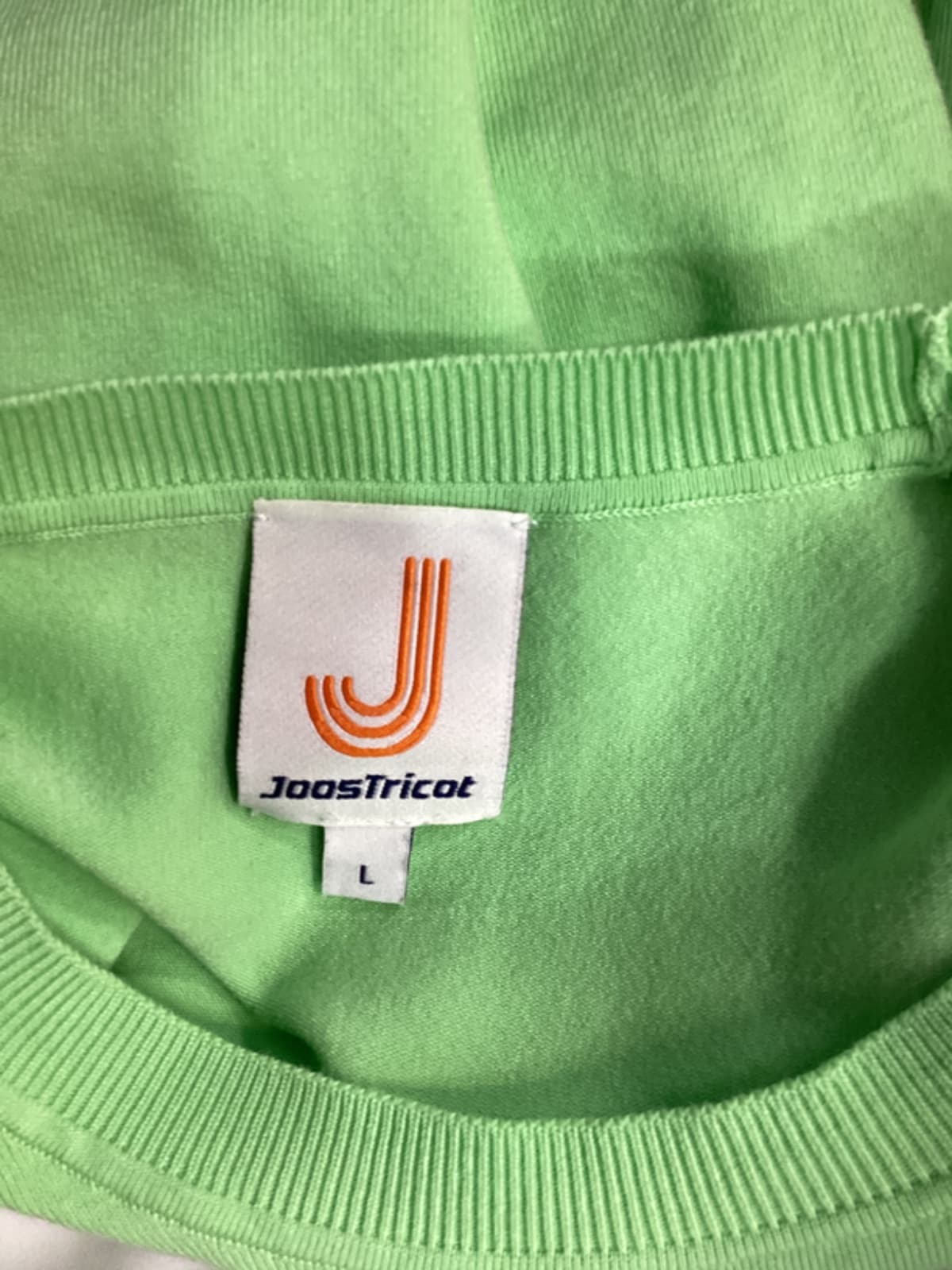 Long Sleeve Crop Top In Honeydew - Image 4
