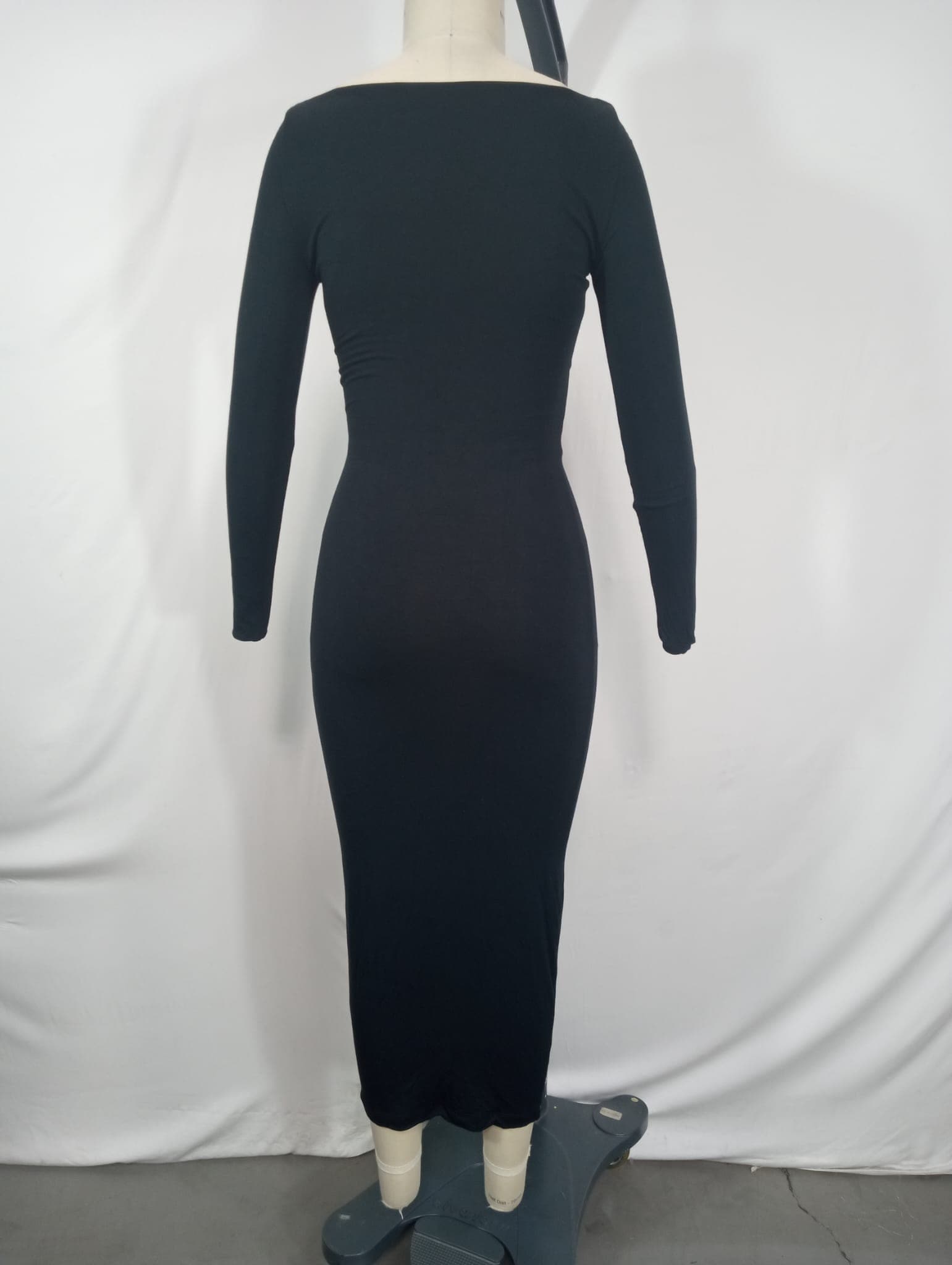 Lotus Dress In Black - Image 4