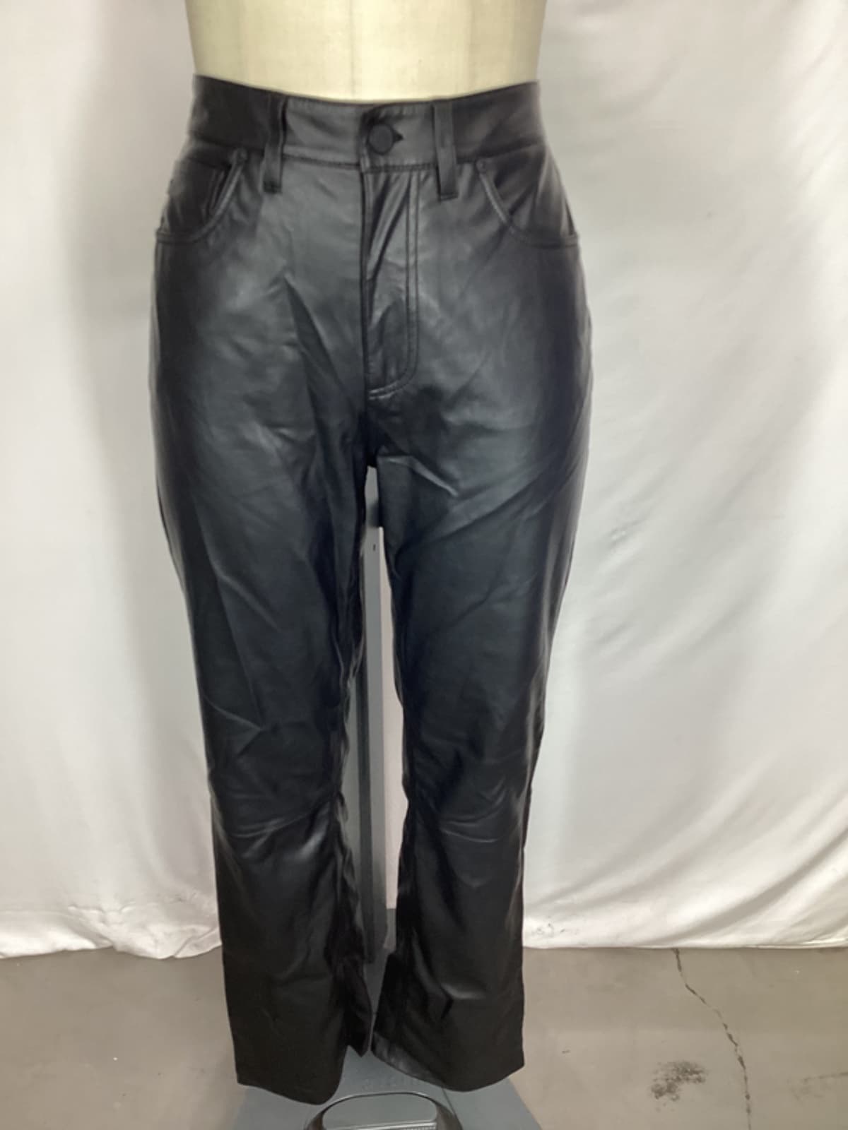 Alexxis Faux Leather Straight In Super Black - Image 2