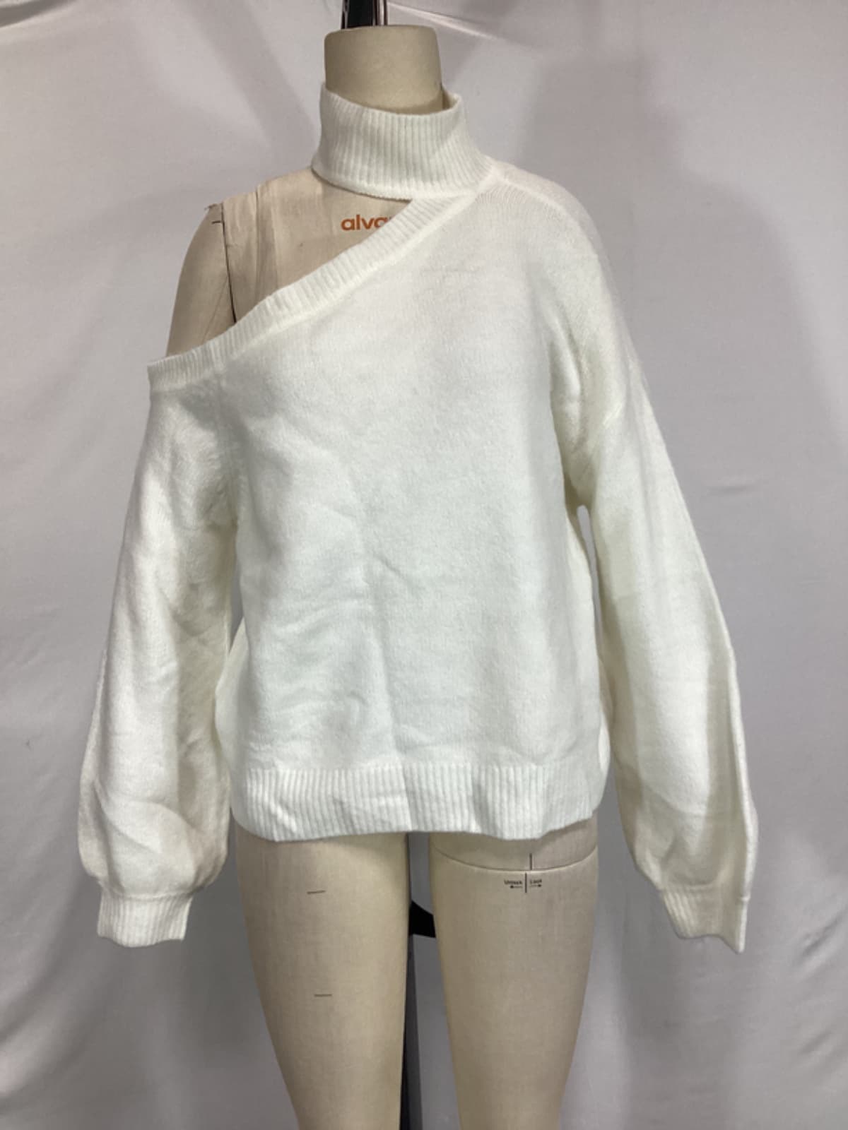 Davey Sweater In Ivory - Image 4