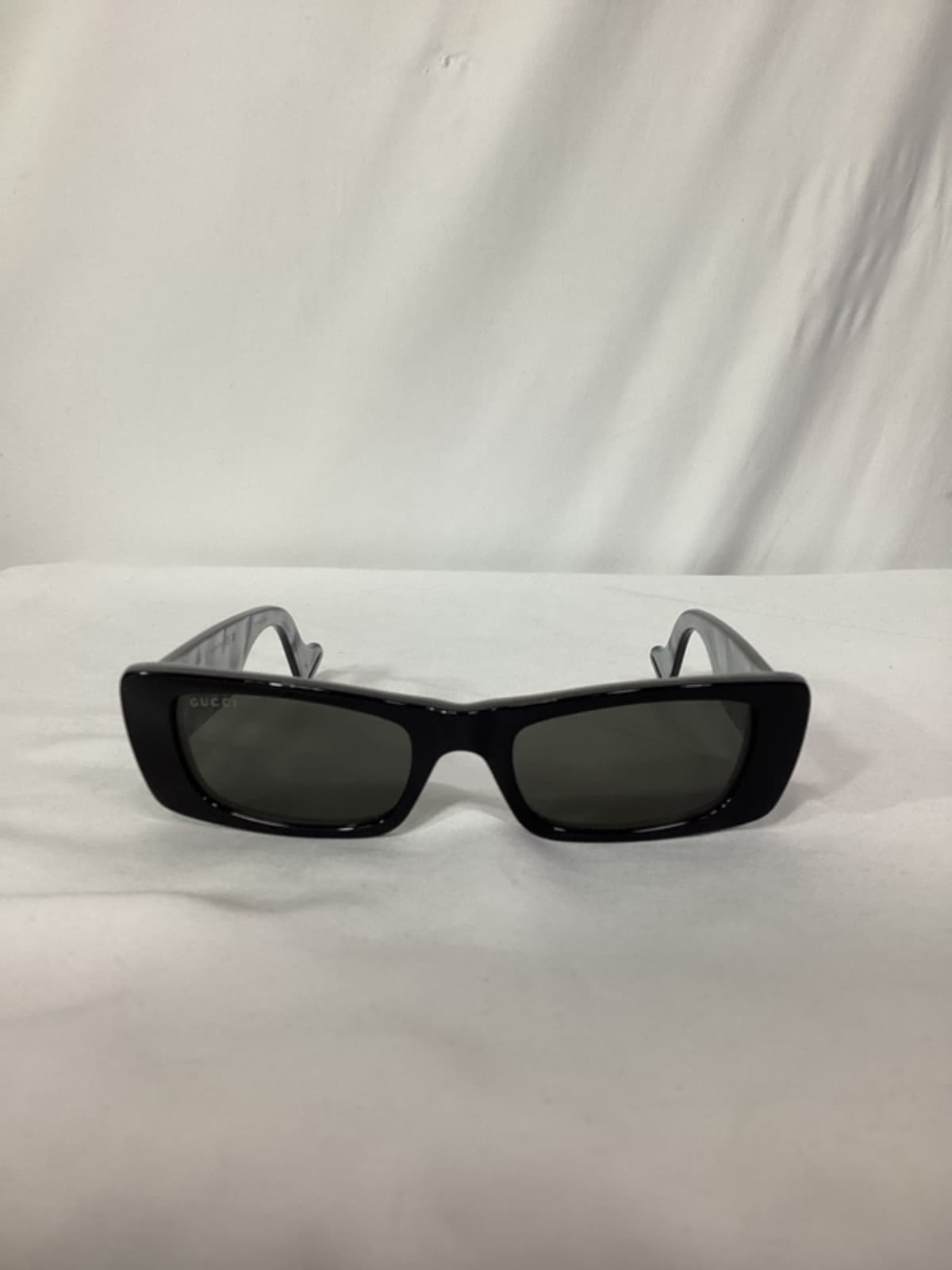 Slim Rectangular In Shiny Black & Grey Solid - Image 2