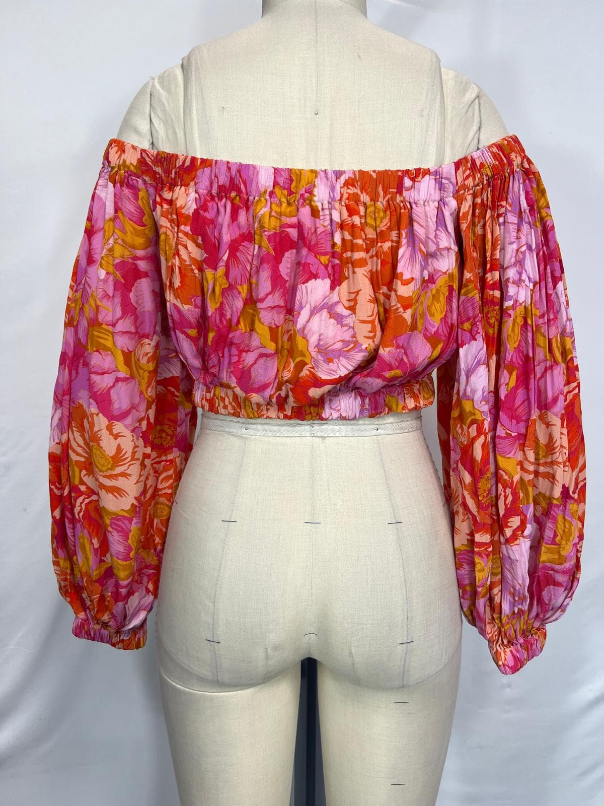 Bosworth Top In Chai Floral Print - Image 2