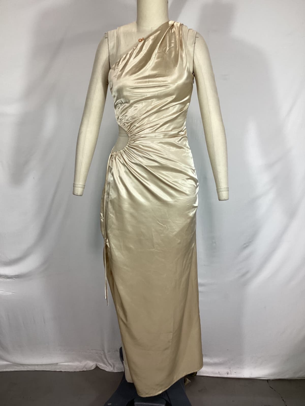 Eliza Cut Out Dress In Champagne - Image 3