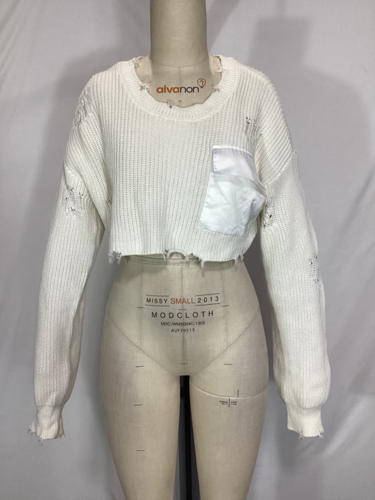Cropped Devin Sweater In White - Image 2