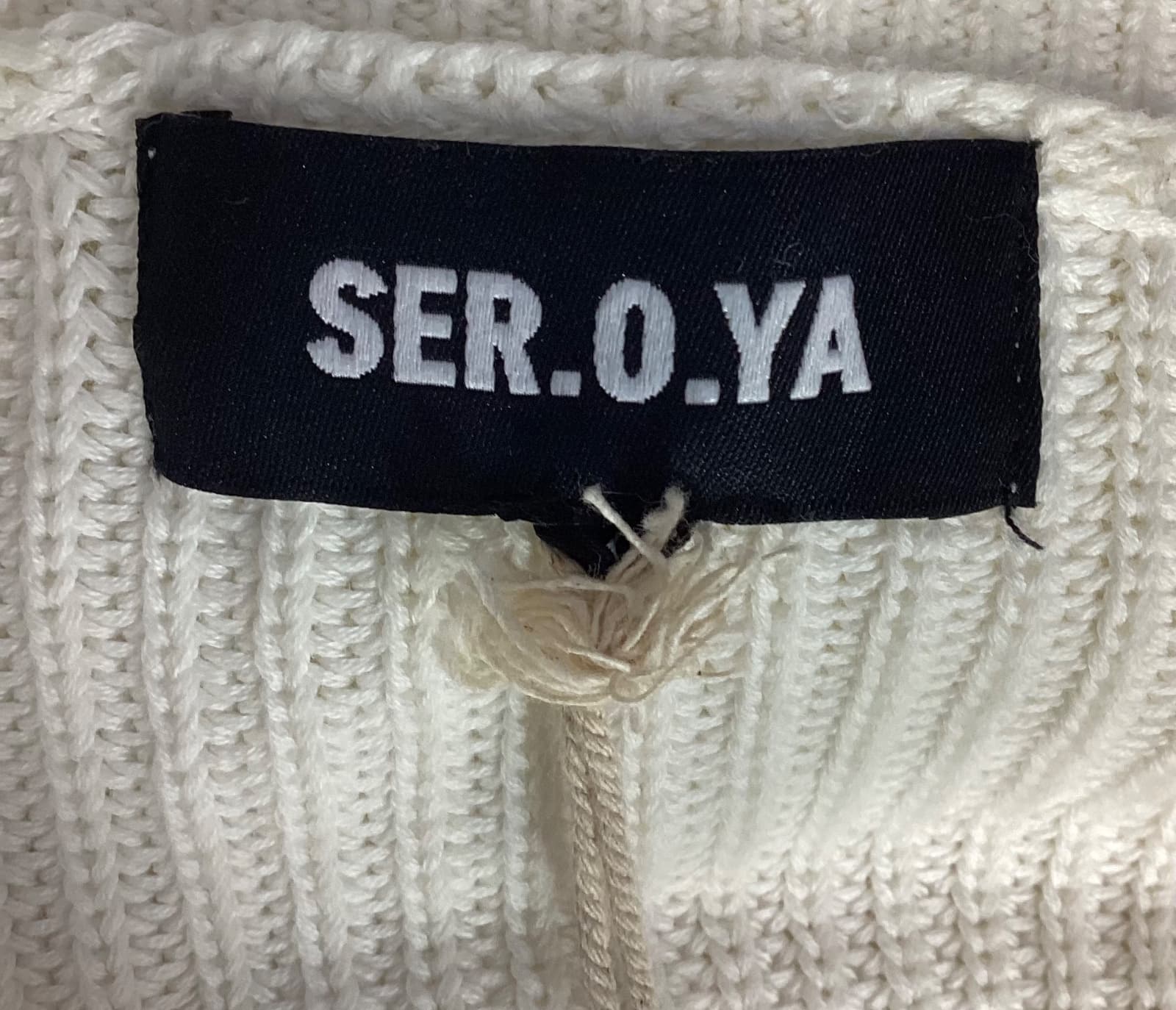 Cropped Devin Sweater In White - Image 3