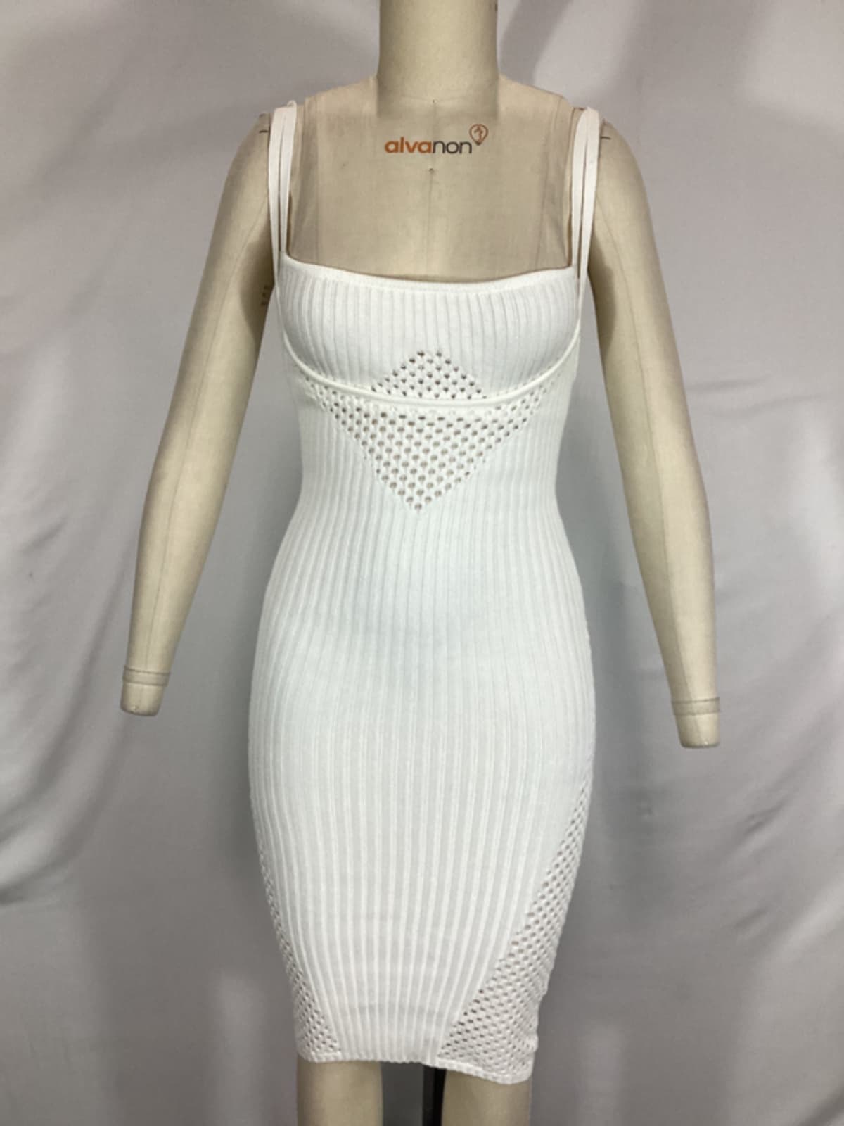 Nadene Layer Midi Dress In Ivory - Image 3