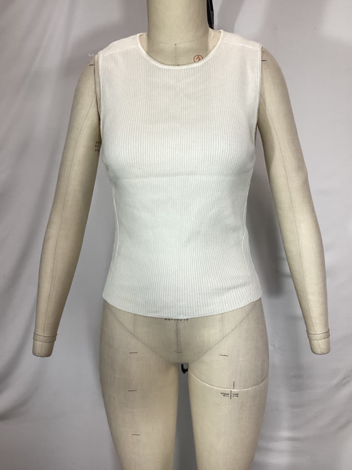 Ariana Muscle Ribbed Sweater Tank - Image 3