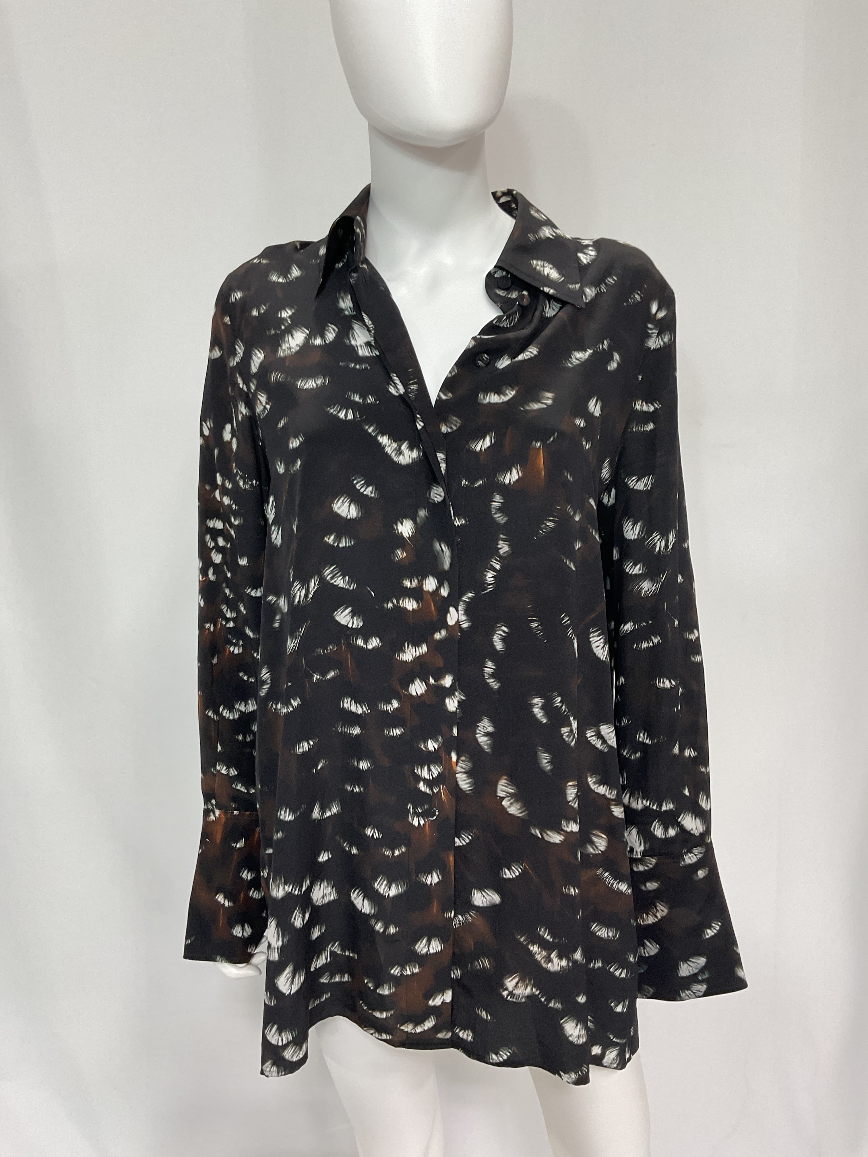 The Feather-Print Silk Shirt - Image 2