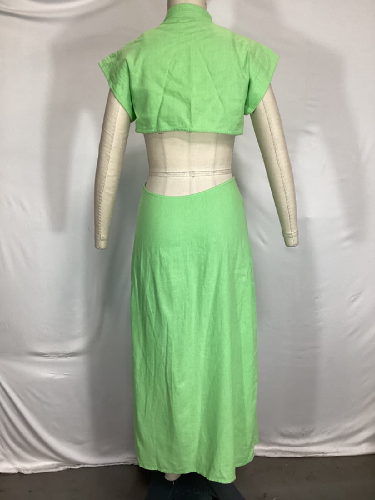 Nola Maxi Dress In Naupaka - Image 2
