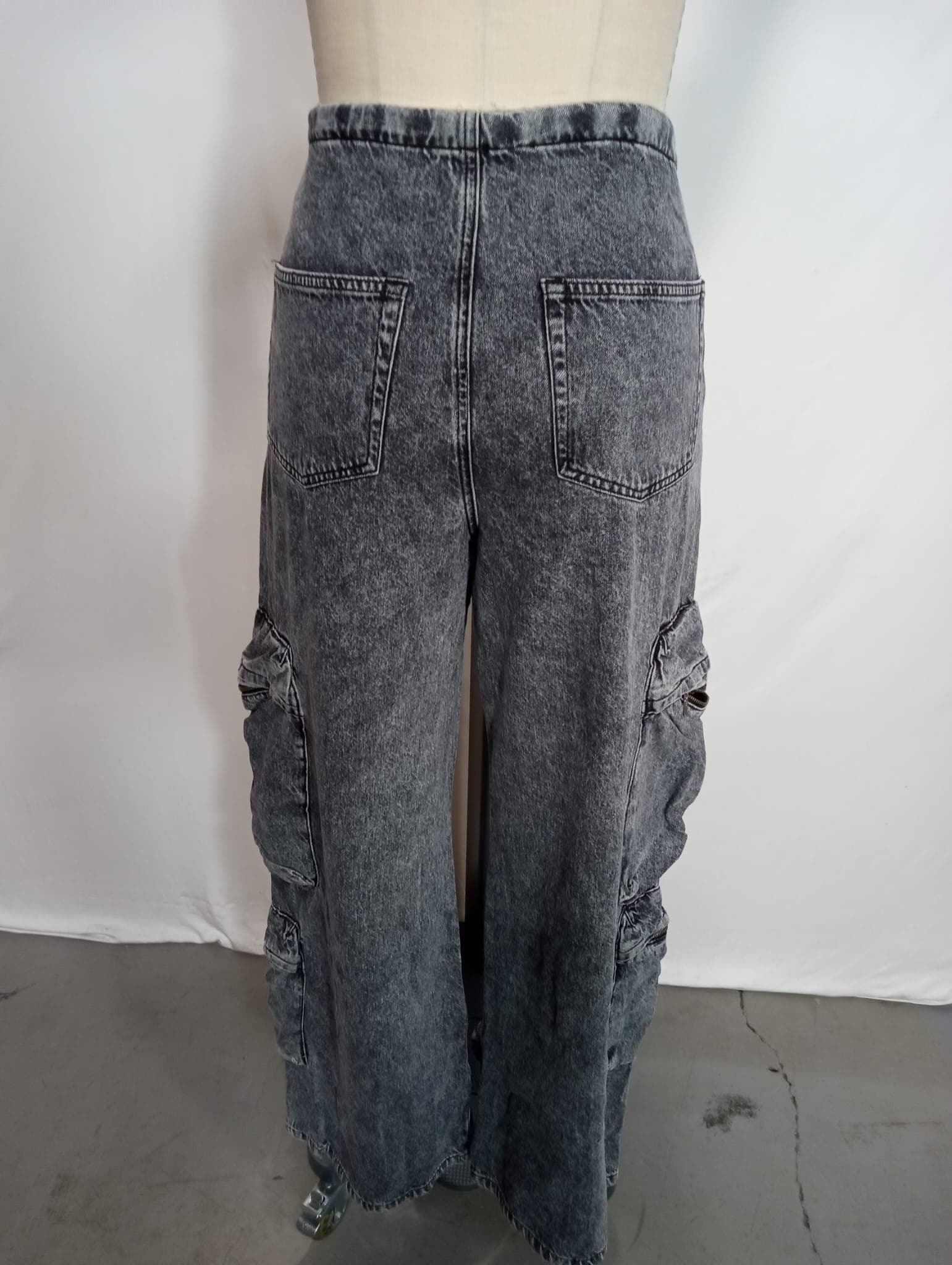 Grlfrnd X Lindsi Lane Romee Drawcord Cargo Pant In Sedgwick - Image 3