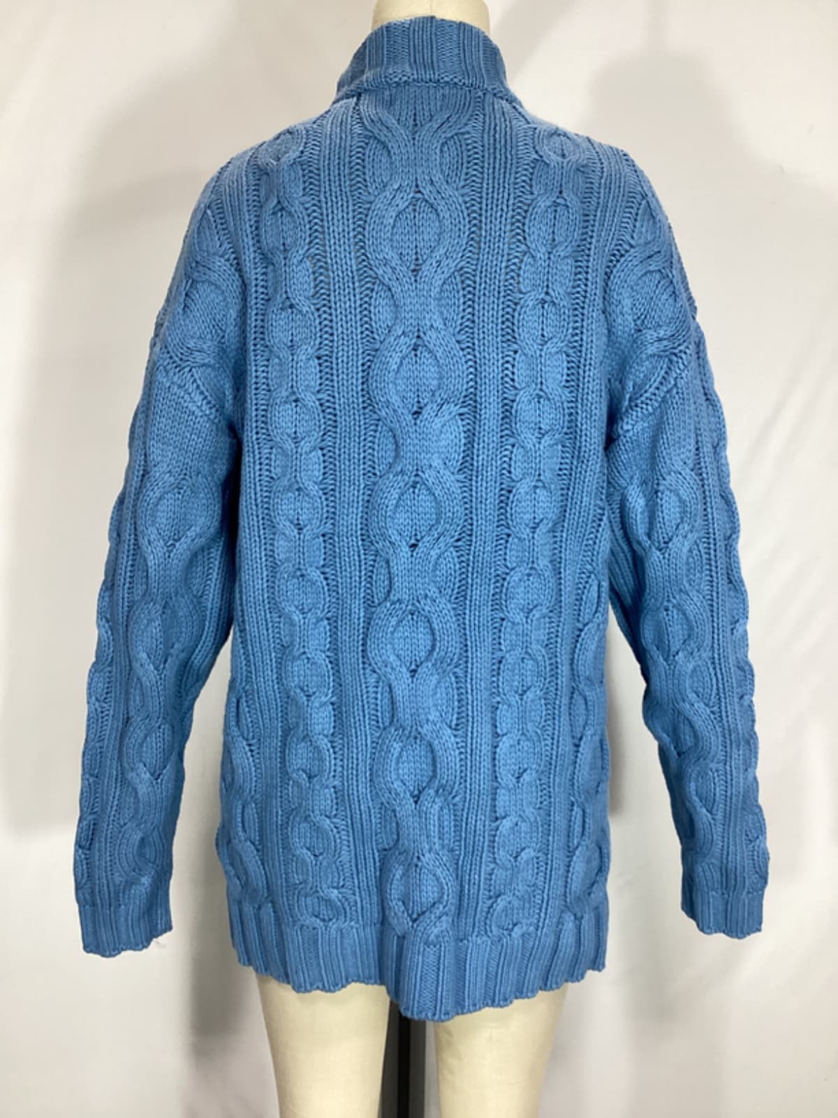 Beehive Sweater - Image 4