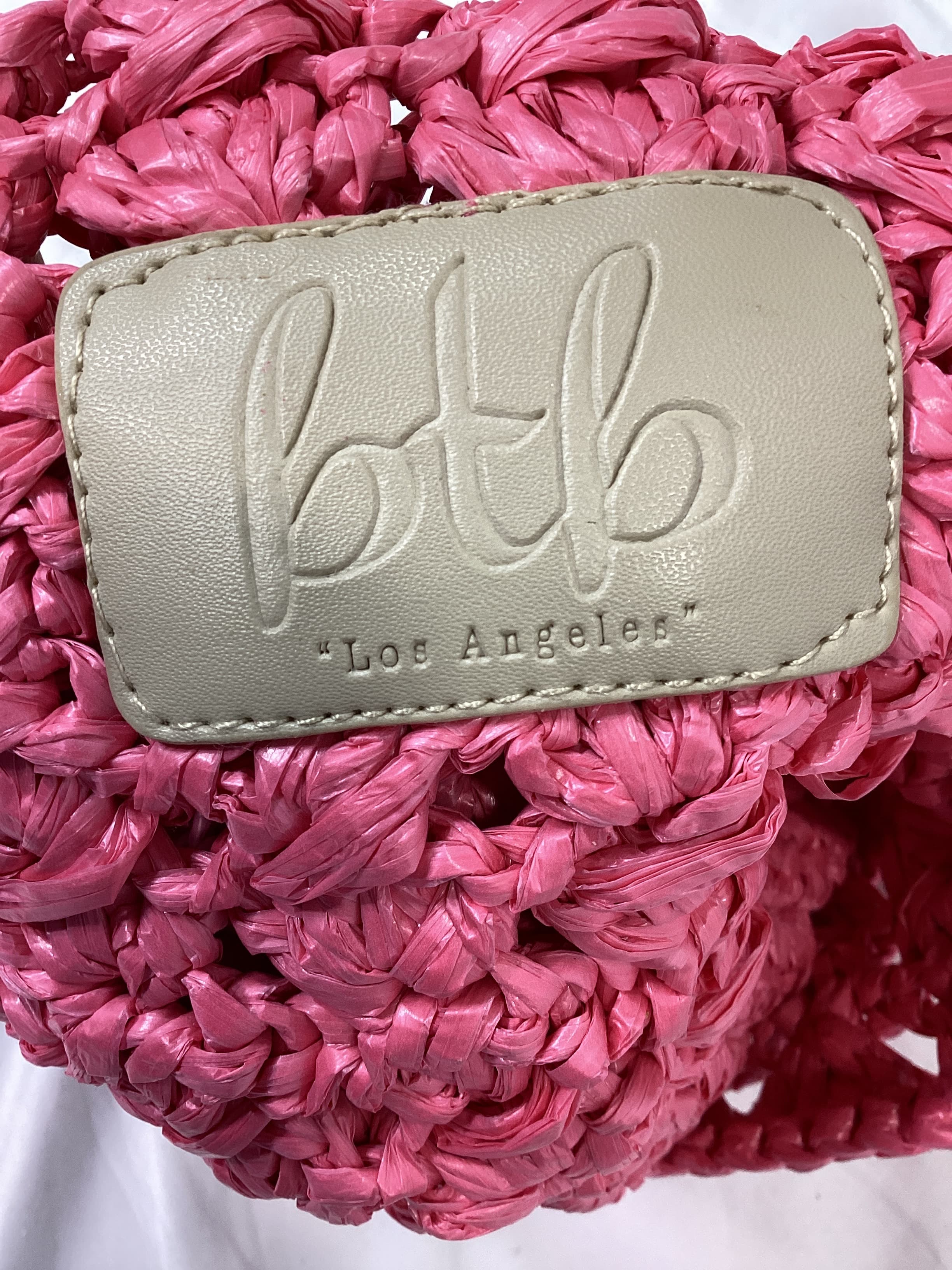 Shiloh Clutch In Watermelon - Image 3