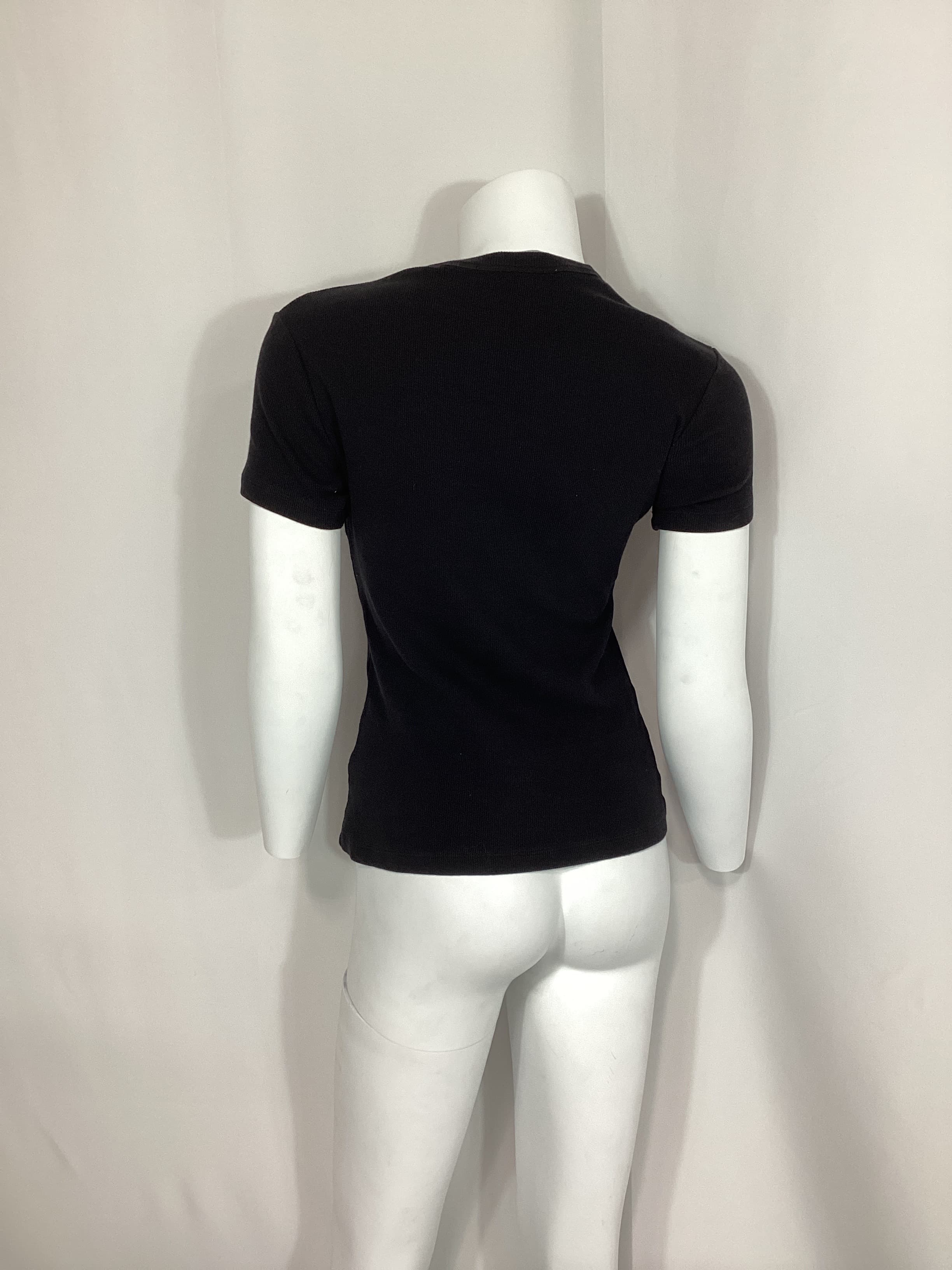 Basic Ribbed Tee In Black & White - Image 4