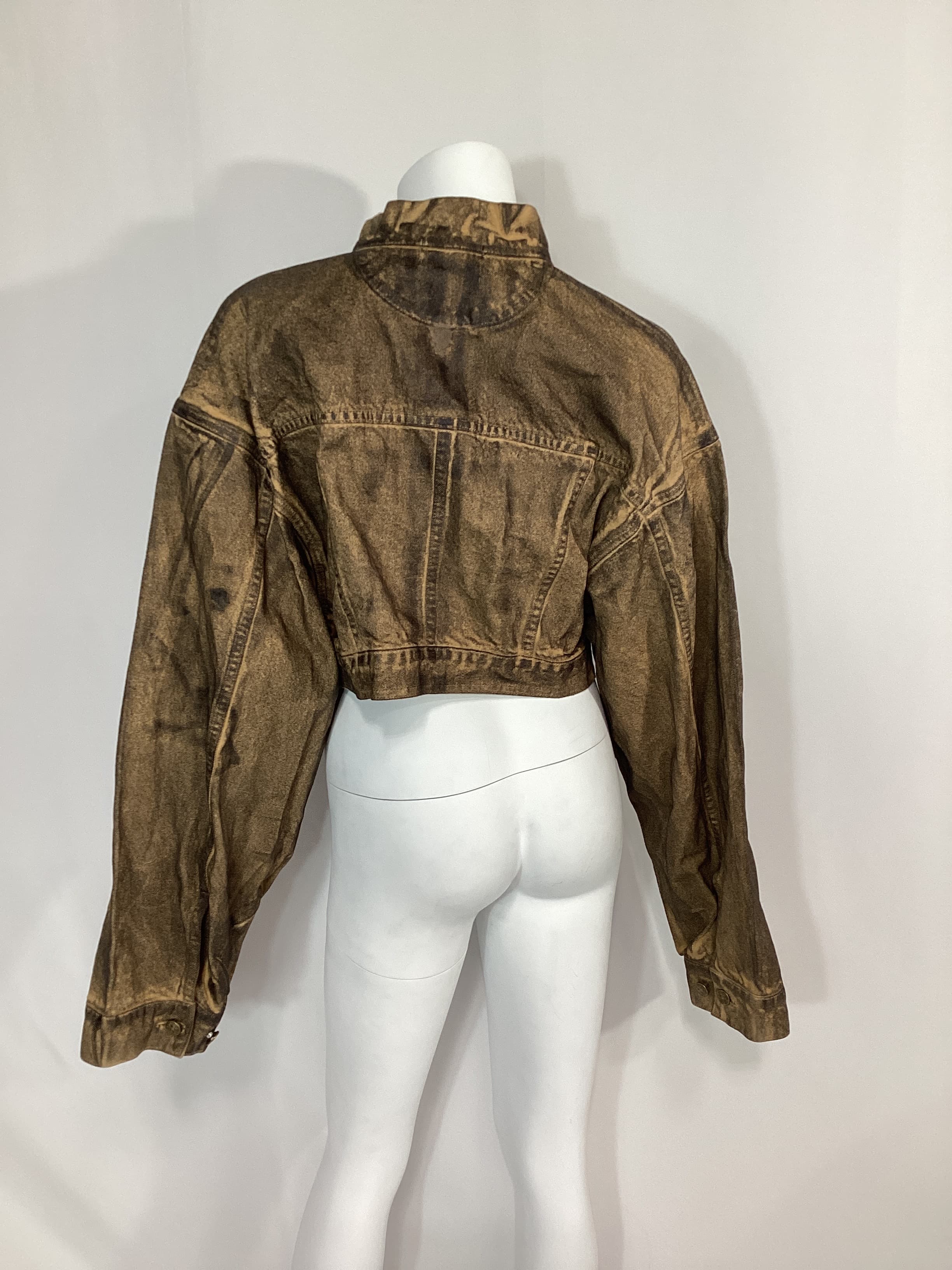 Anaisa Oversized Cropped Jacket In Coated Vintage Brown - Image 3