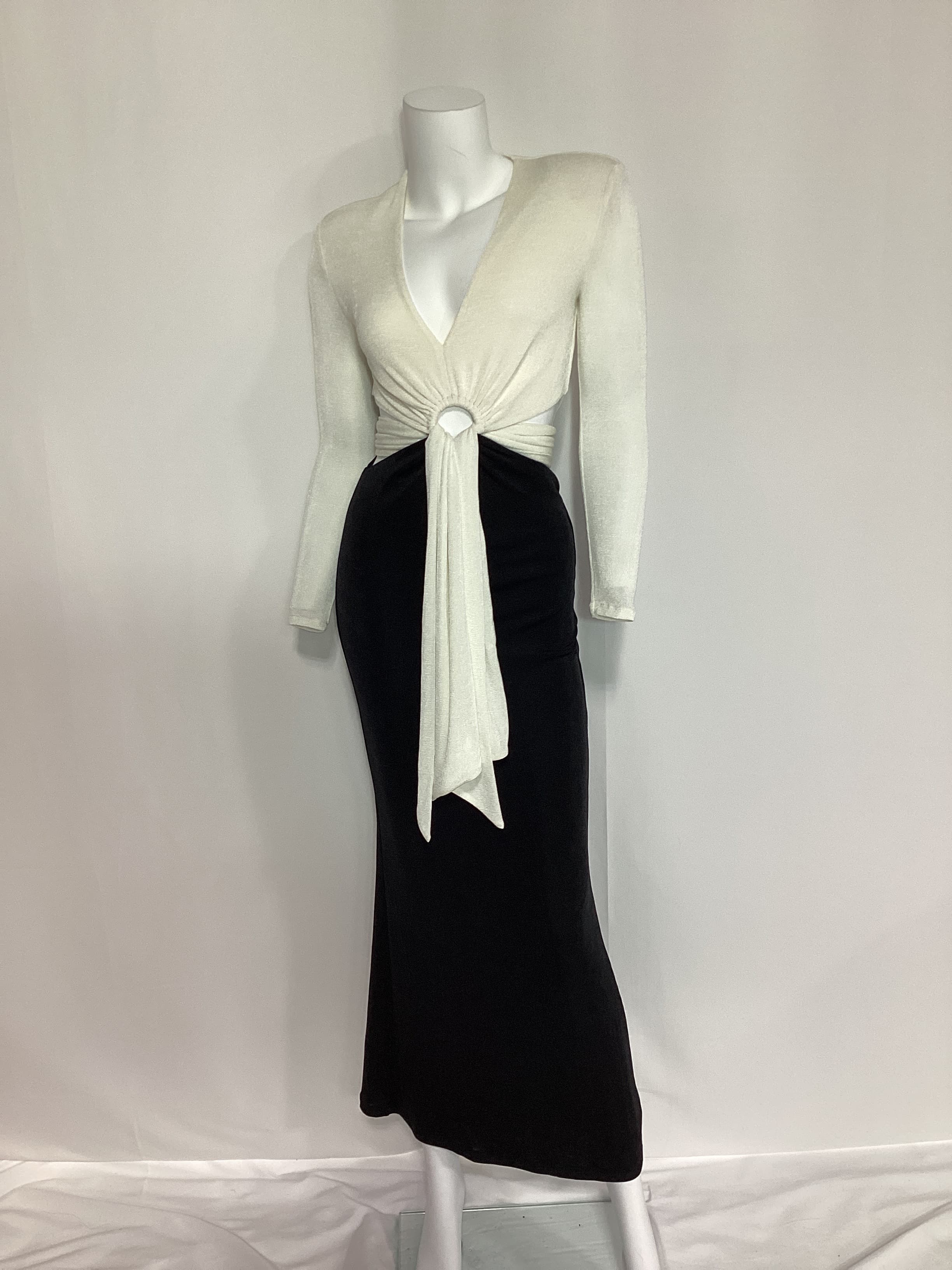 Aldina Contrast Slinky Gown In Ivory & Black - Image 3