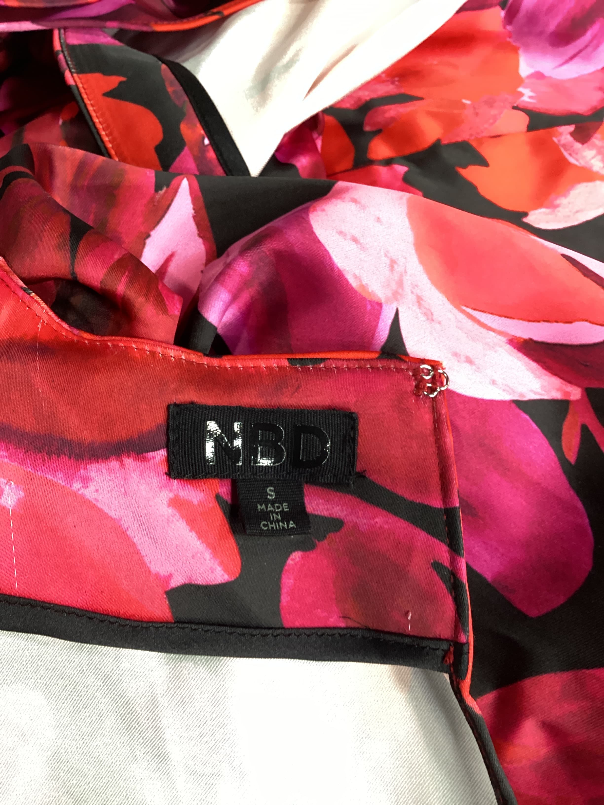 Levigne Mini Dress In Dark Floral - Image 4