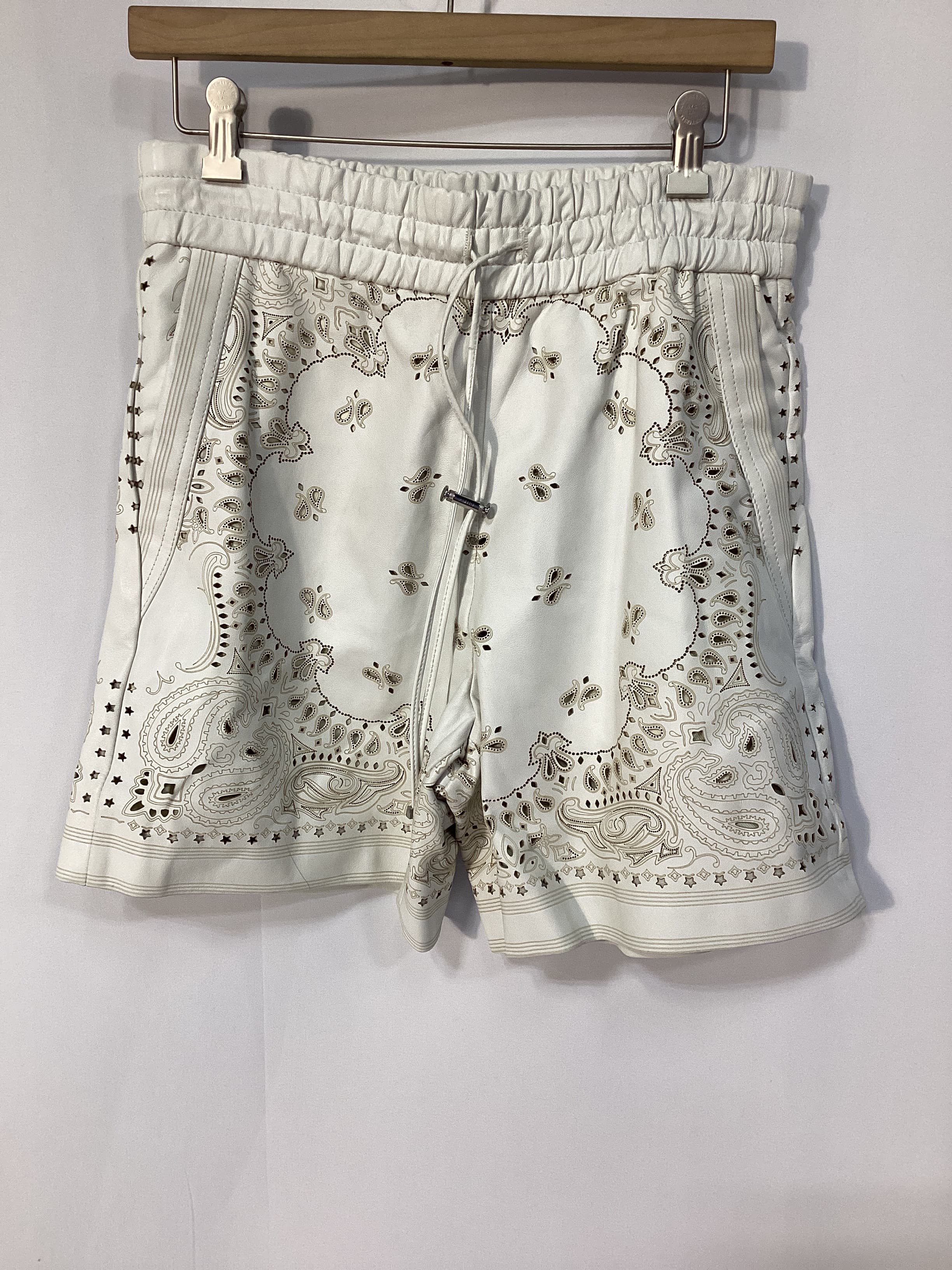 2023 Jogger Shorts W/ Tags - Image 3