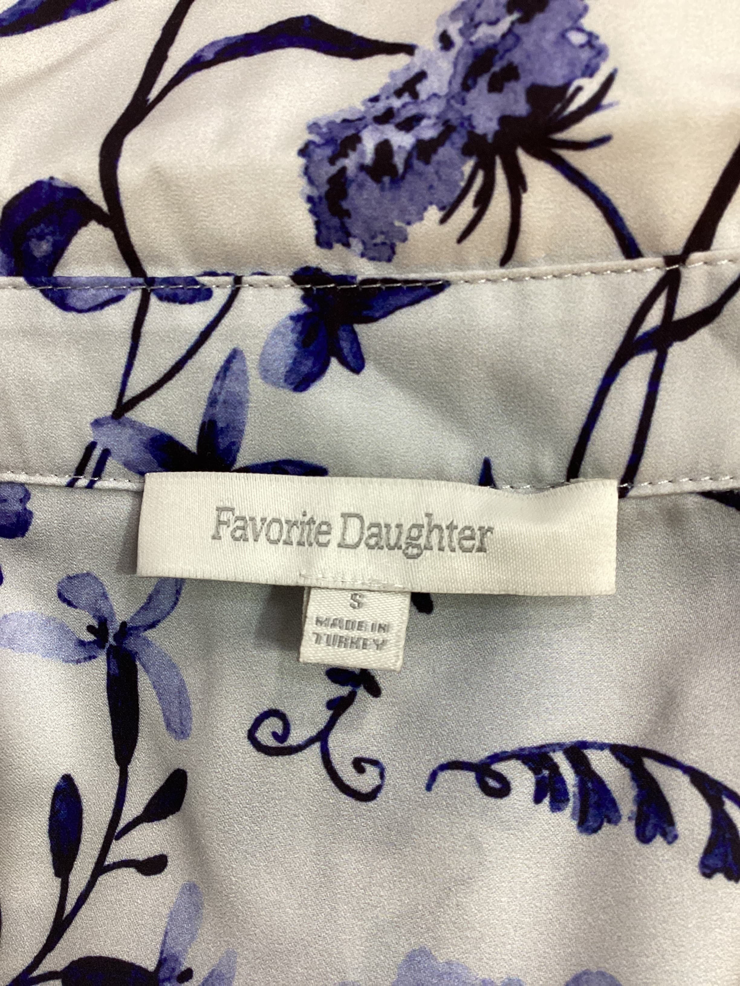The Ex-Boyfriend Shirt In Blue & White Multi Floral - Image 4
