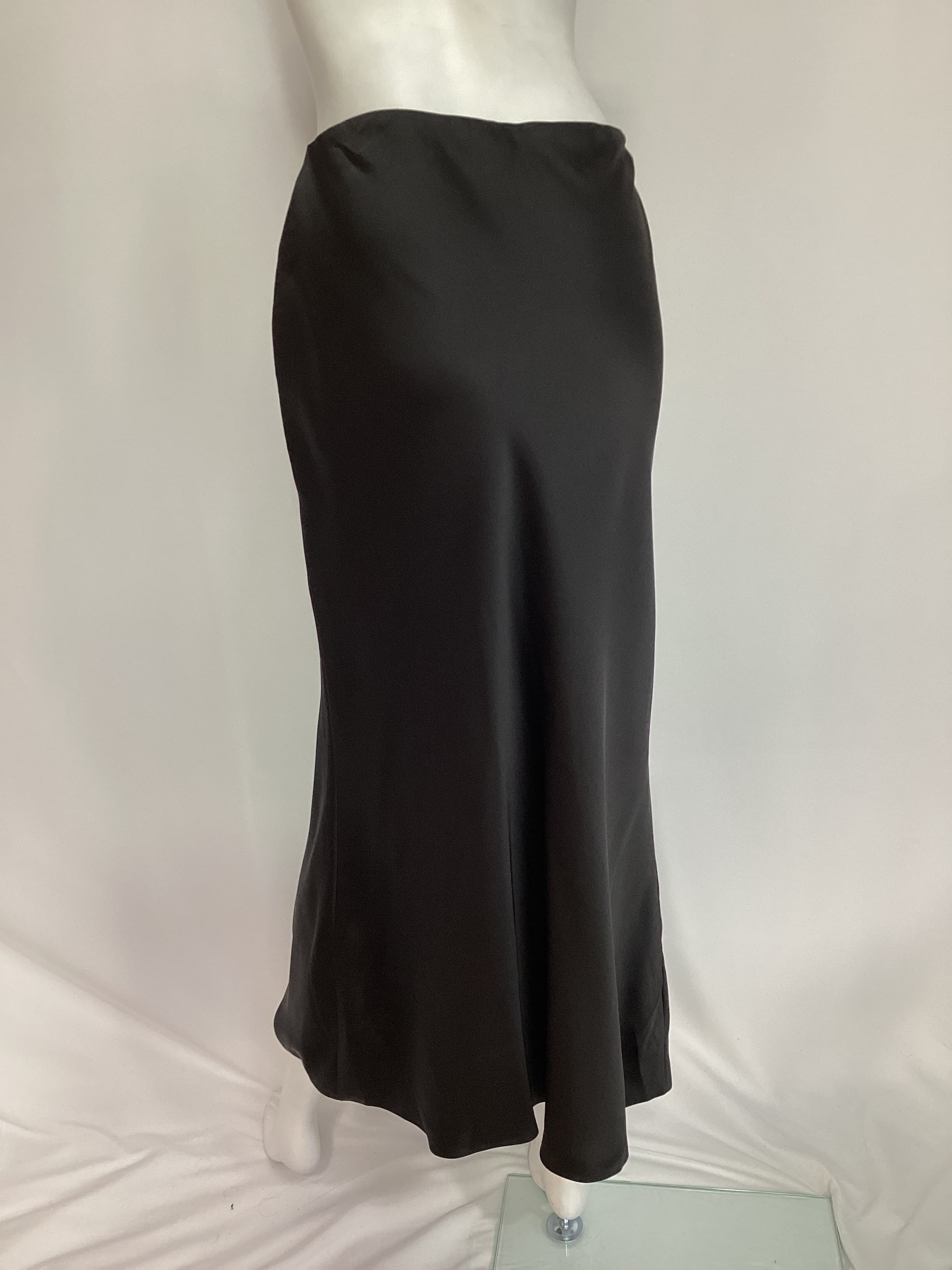 Norma Kamali X Revolve Bias Obie Skirt To Midcalf In Black - Image 2