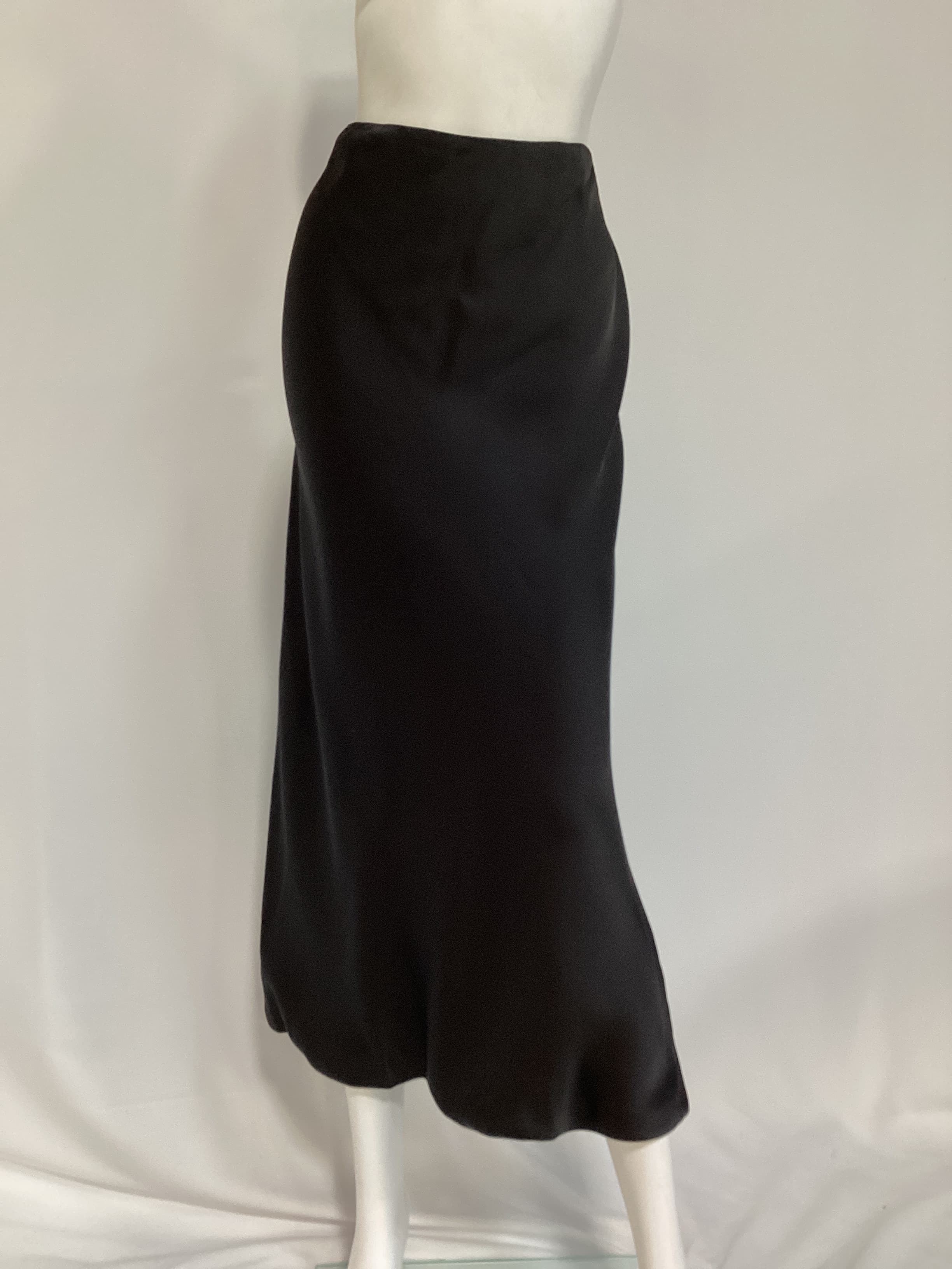 Norma Kamali X Revolve Bias Obie Skirt To Midcalf In Black - Image 3