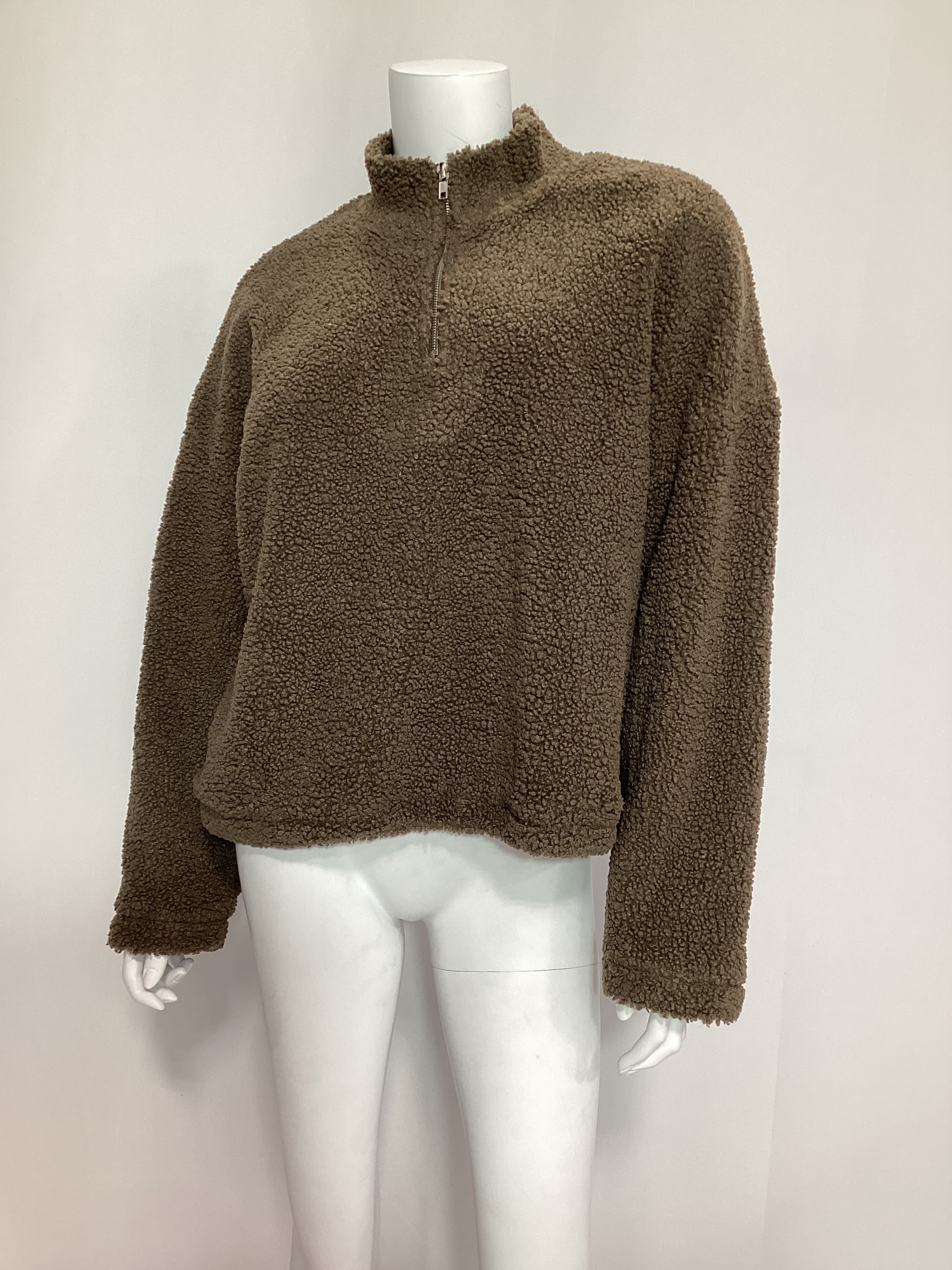 Sherpa Half Zip Pullover In Brown - Image 3