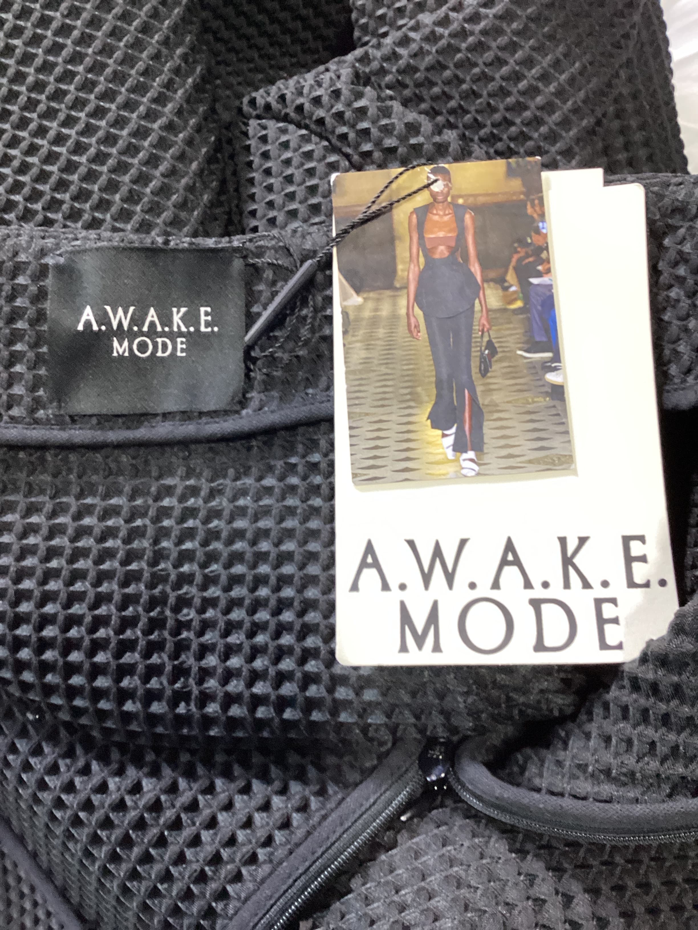 Asymmetric Slit-Detailed Waffle Knit - Image 2