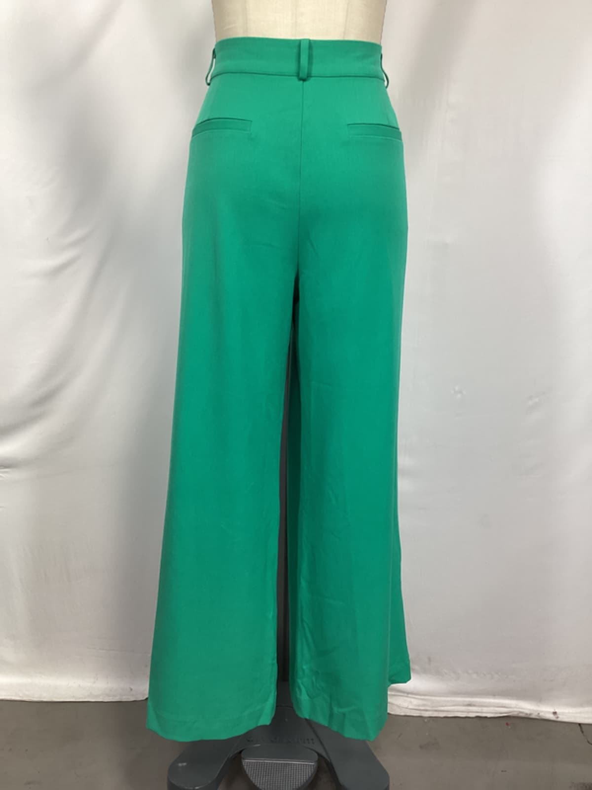 Jolie Suiting Pant In Evergreen - Image 3