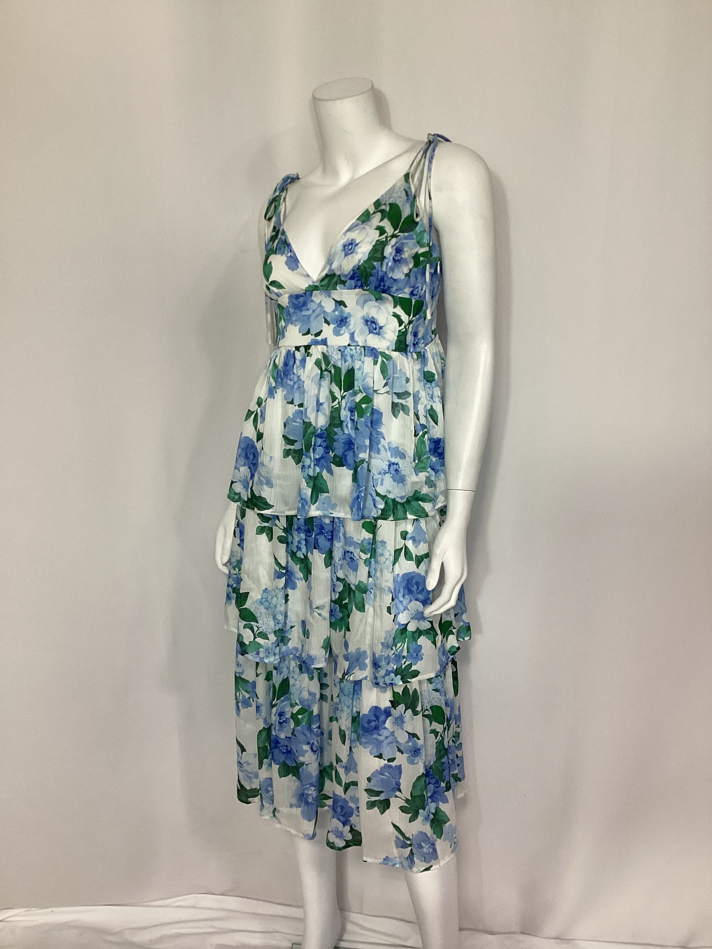 Lisette Midi Dress In Blue Multi - Image 3