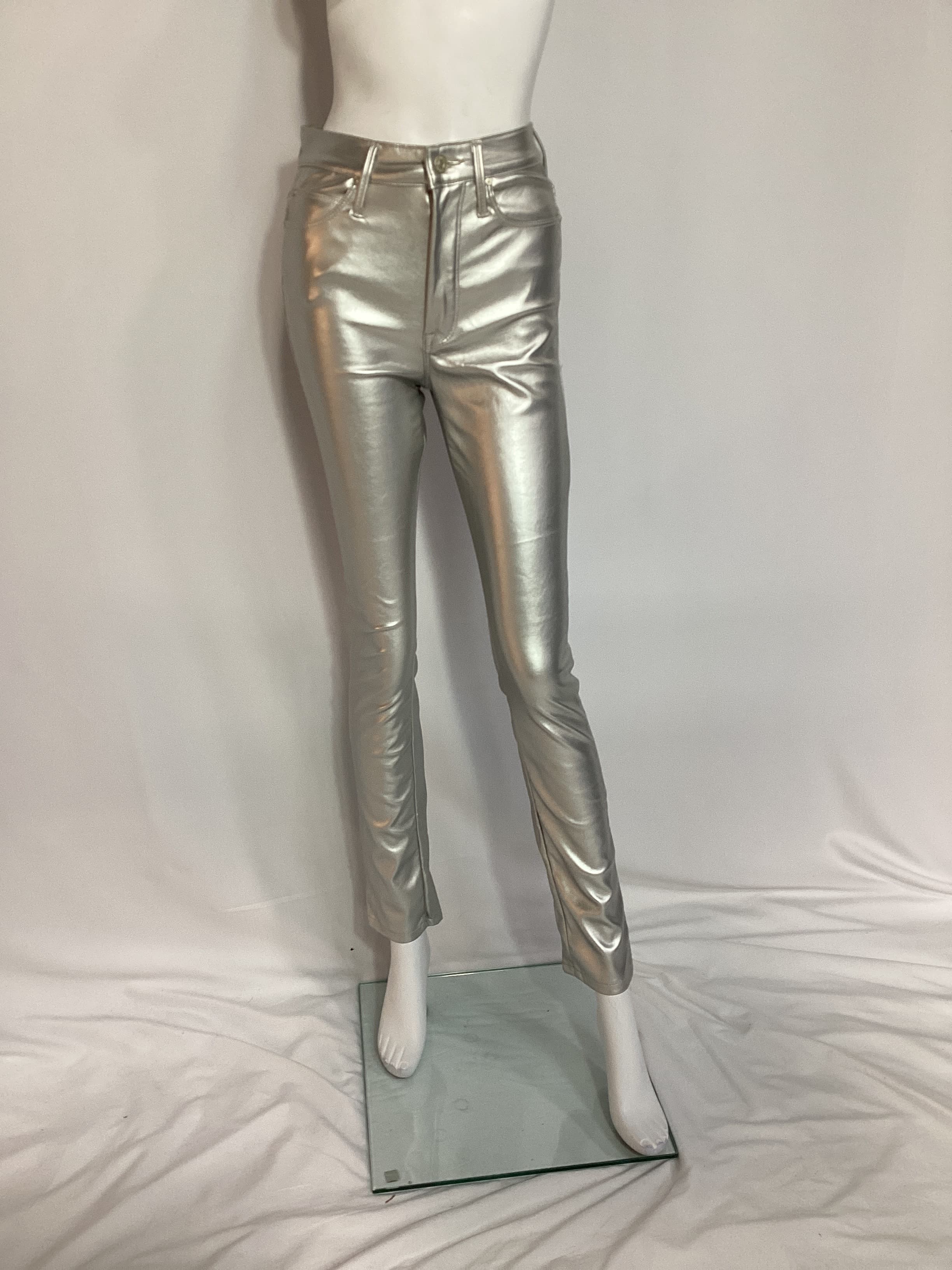 The Dazzler Skimp In Rain Or Shine - Image 2