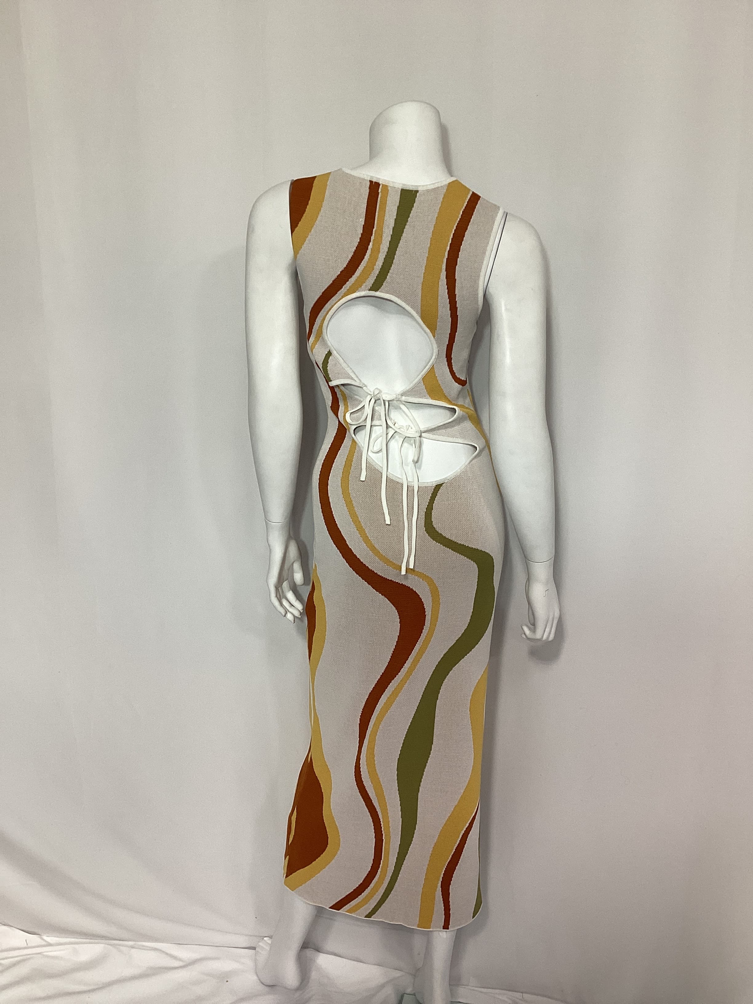 Ziggy Knitted Midi Dress In Abstract - Image 3