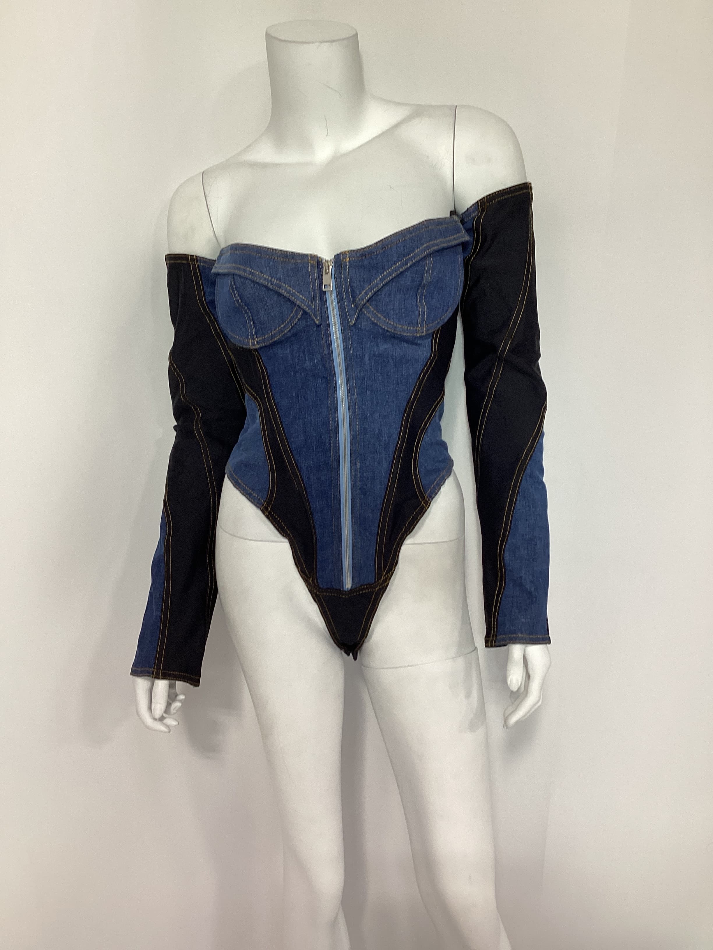 Off-Shoulder Denim Bodysuit - Image 3