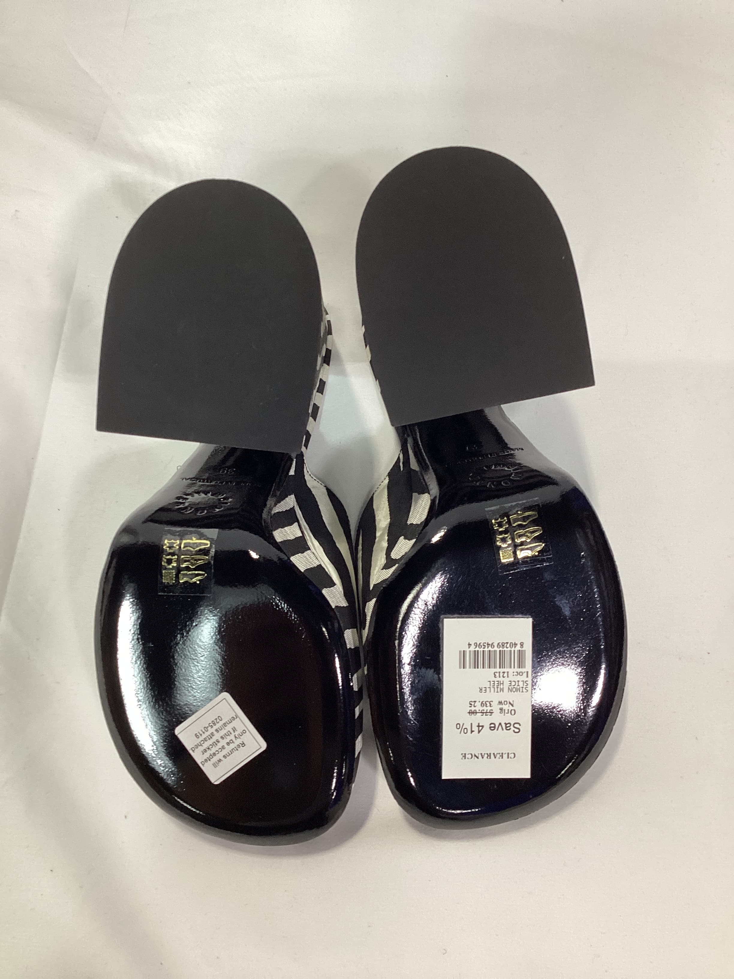 Striped Slides - Image 4