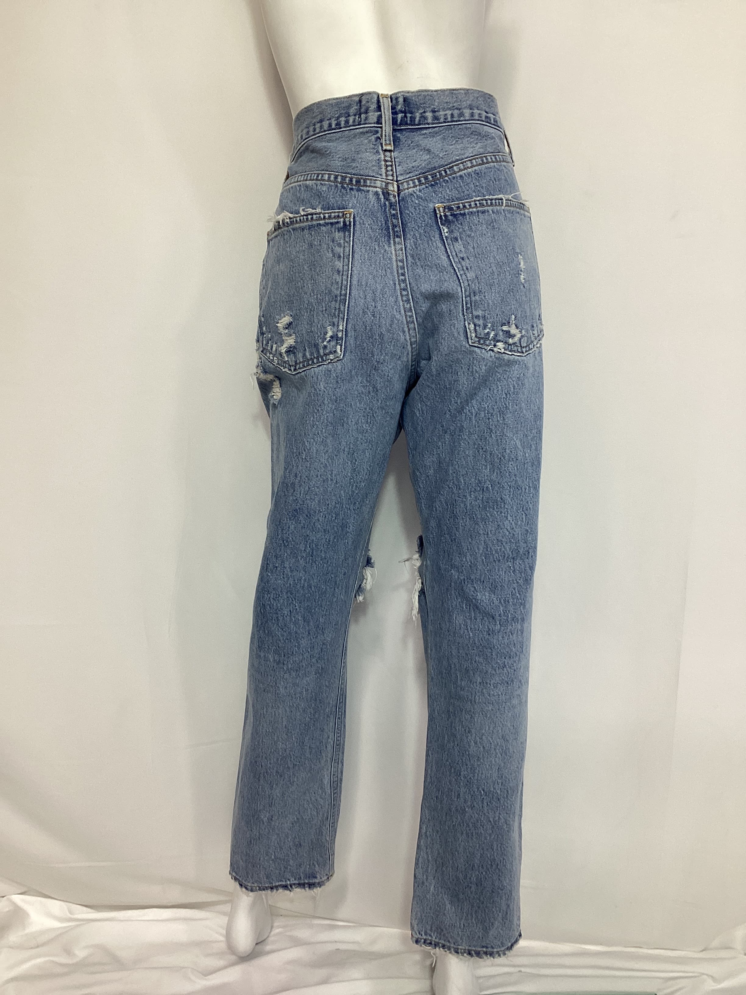 90's Mid Rise Loose Fit In Fall Out - Image 2
