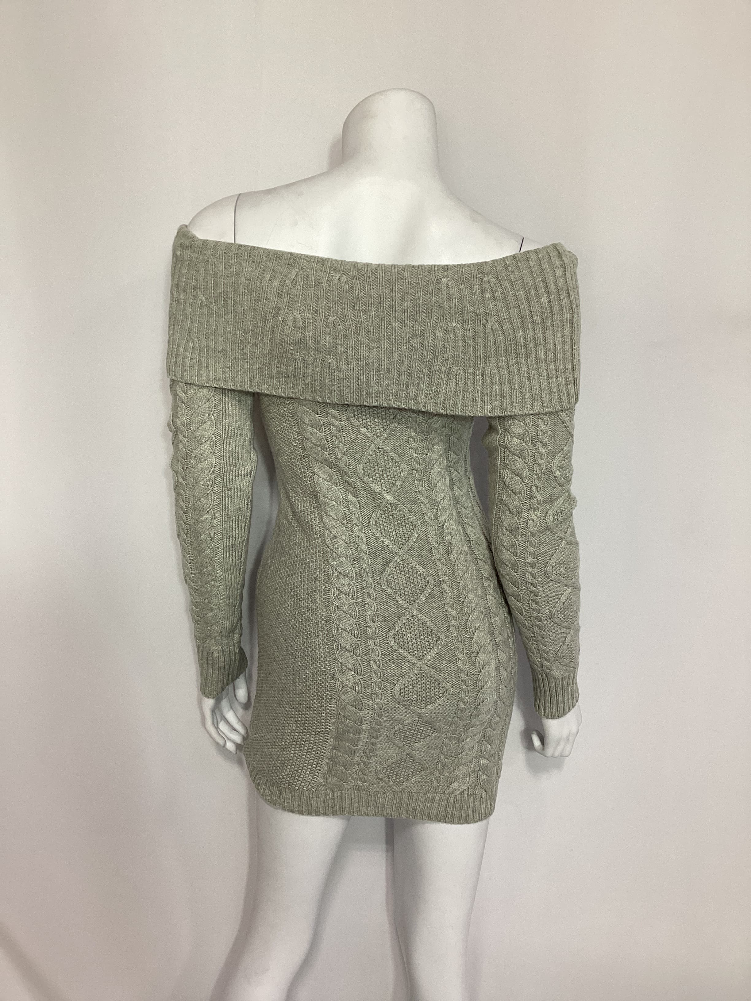 Caelia Off Shoulder Cable Mini Dress In Grey - Image 2