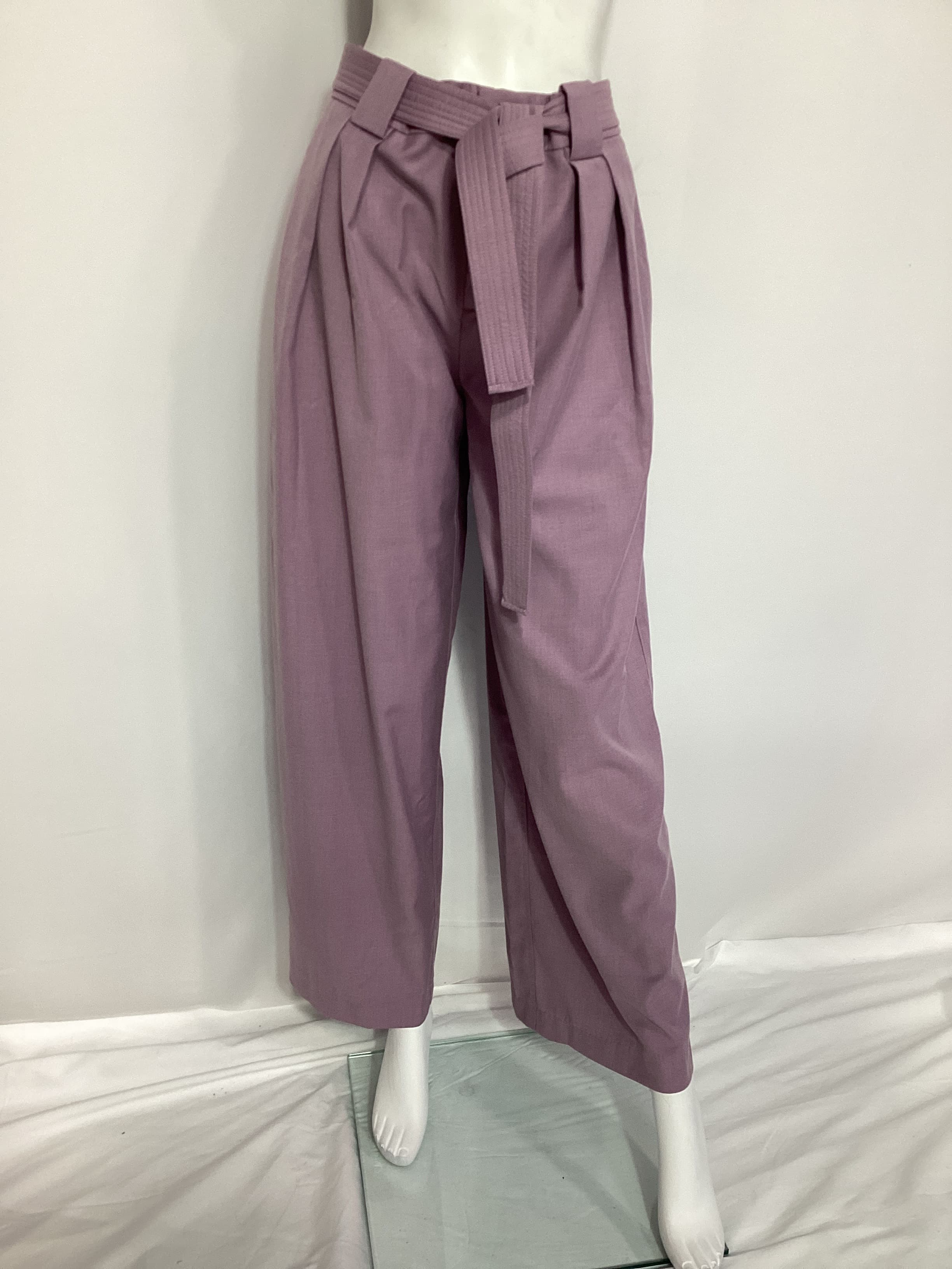 Rylee Pant In Light Purple - Image 2