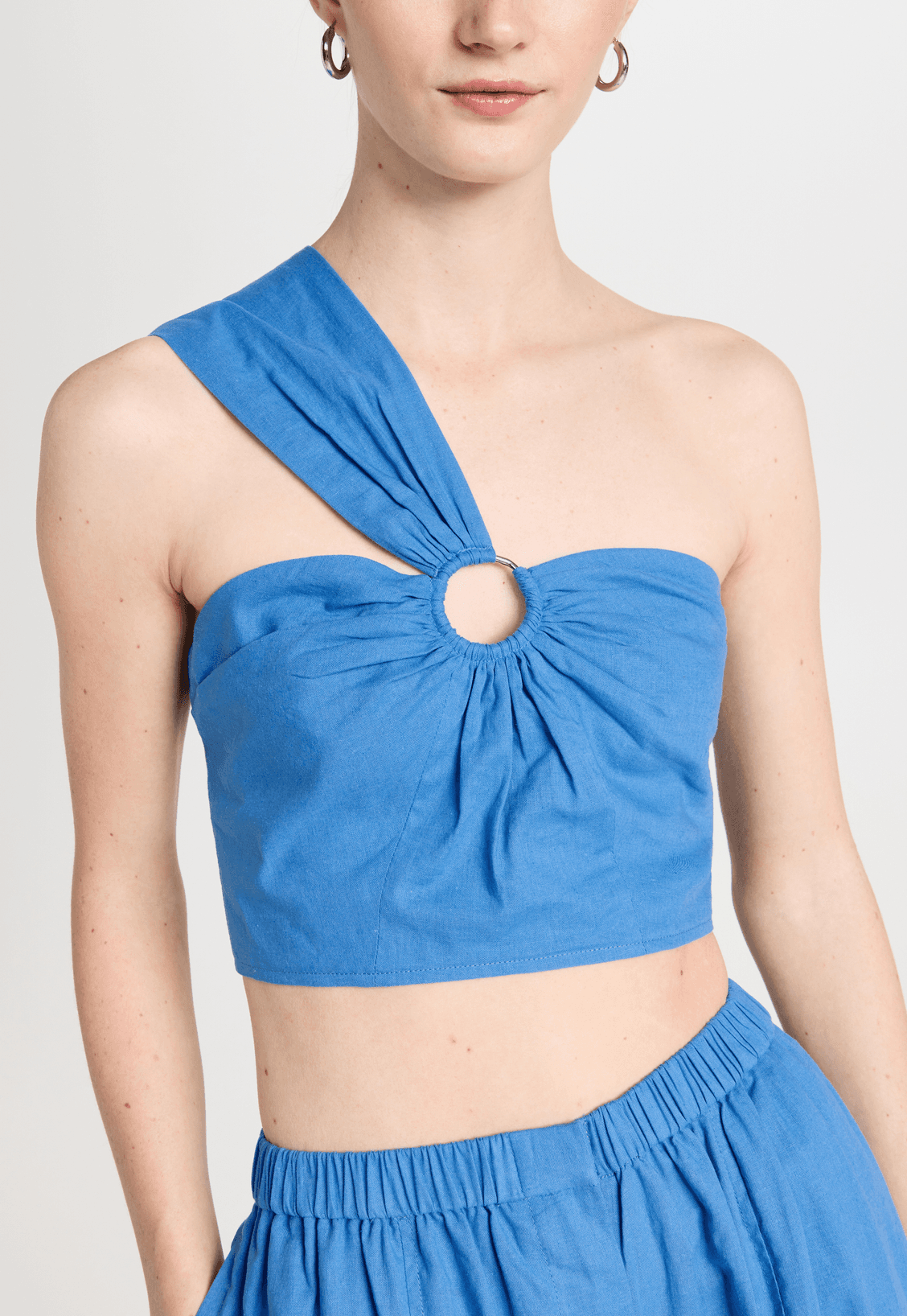 One Shoulder Crop Top With Ring Detail - Image 2