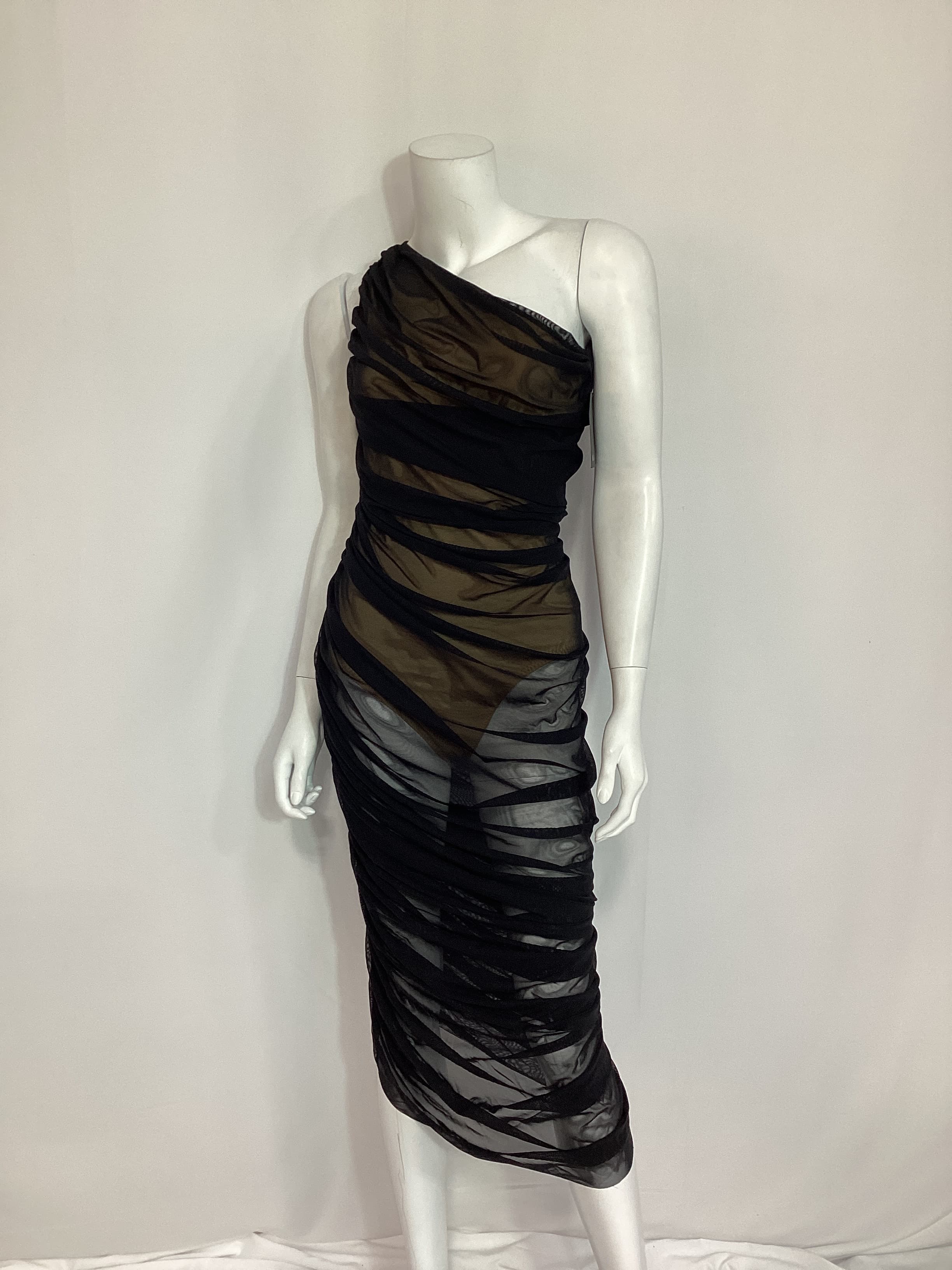 Diana Gown In Black Mesh - Image 4
