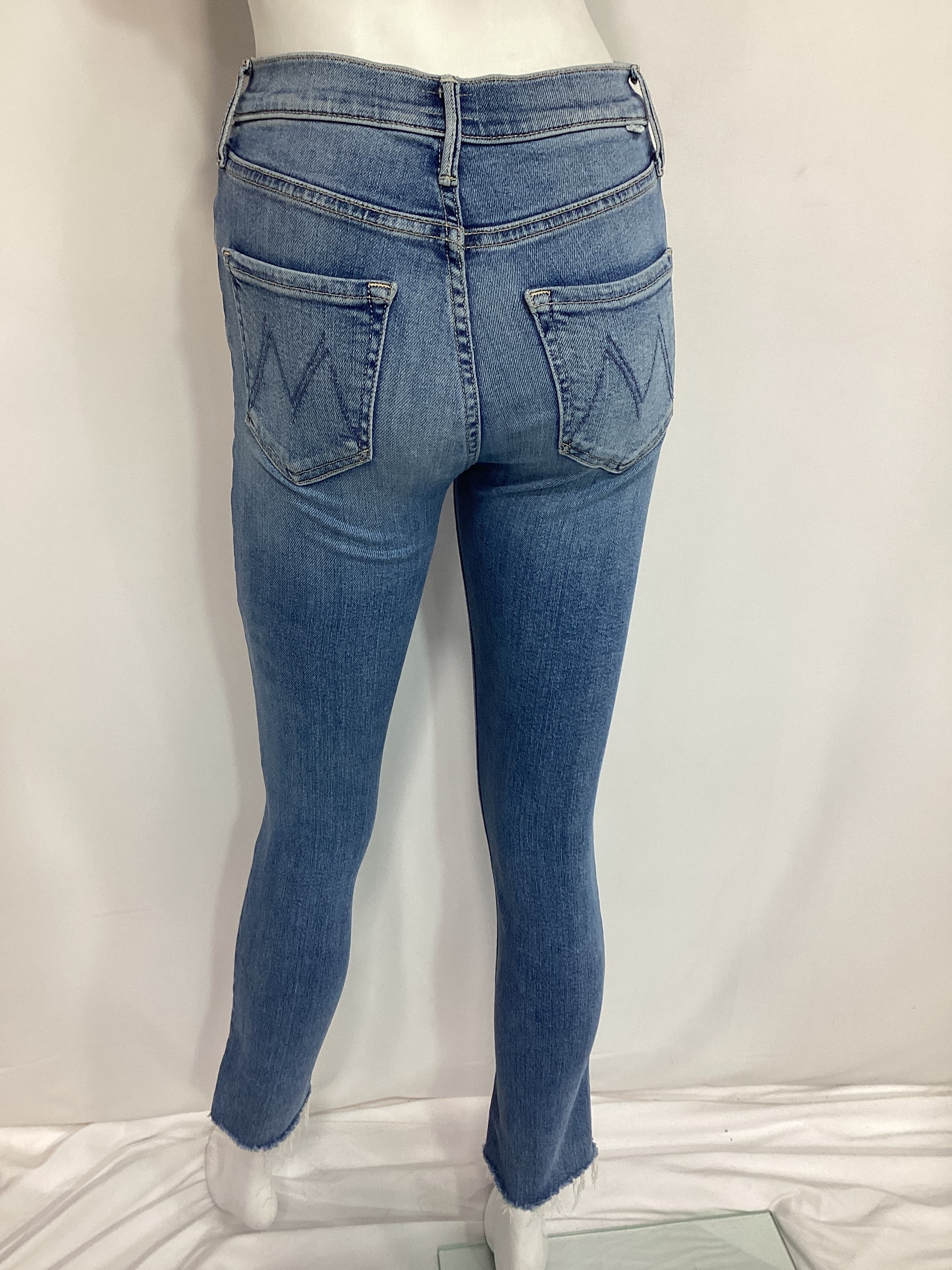 Mid Rise Dazzler Ankle Fray Jeans - Image 4