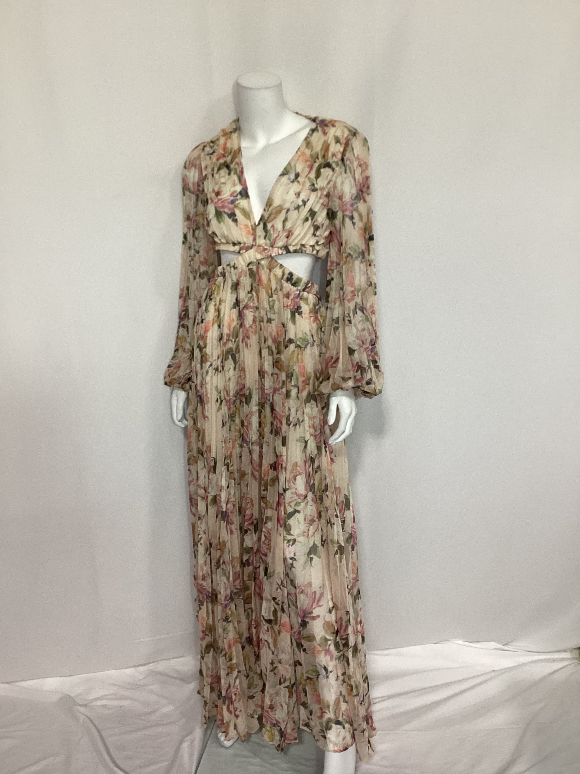Revery Dress In Cream Pink Floral - Image 3