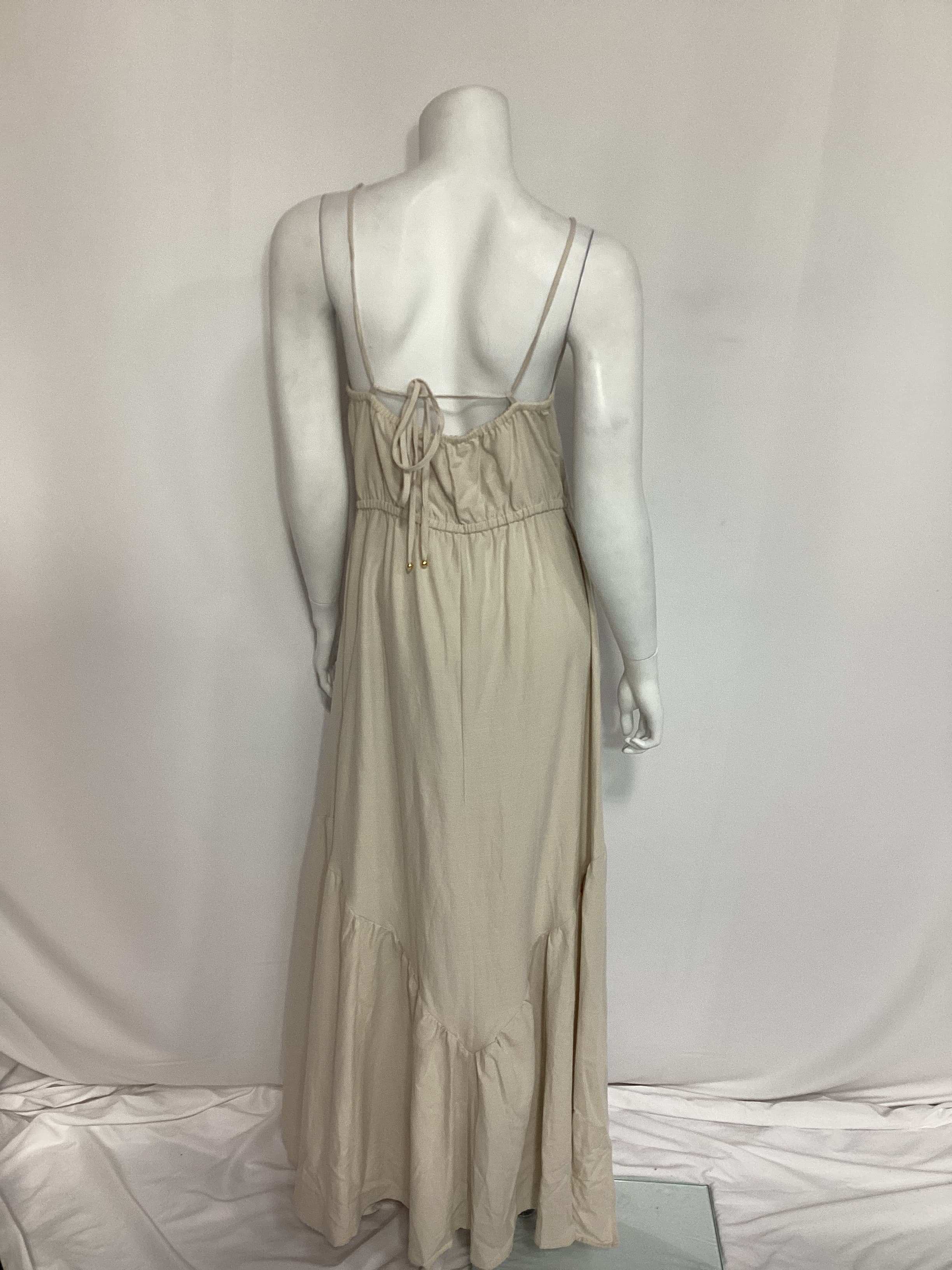 Albany Long Dress In Cream - Image 3