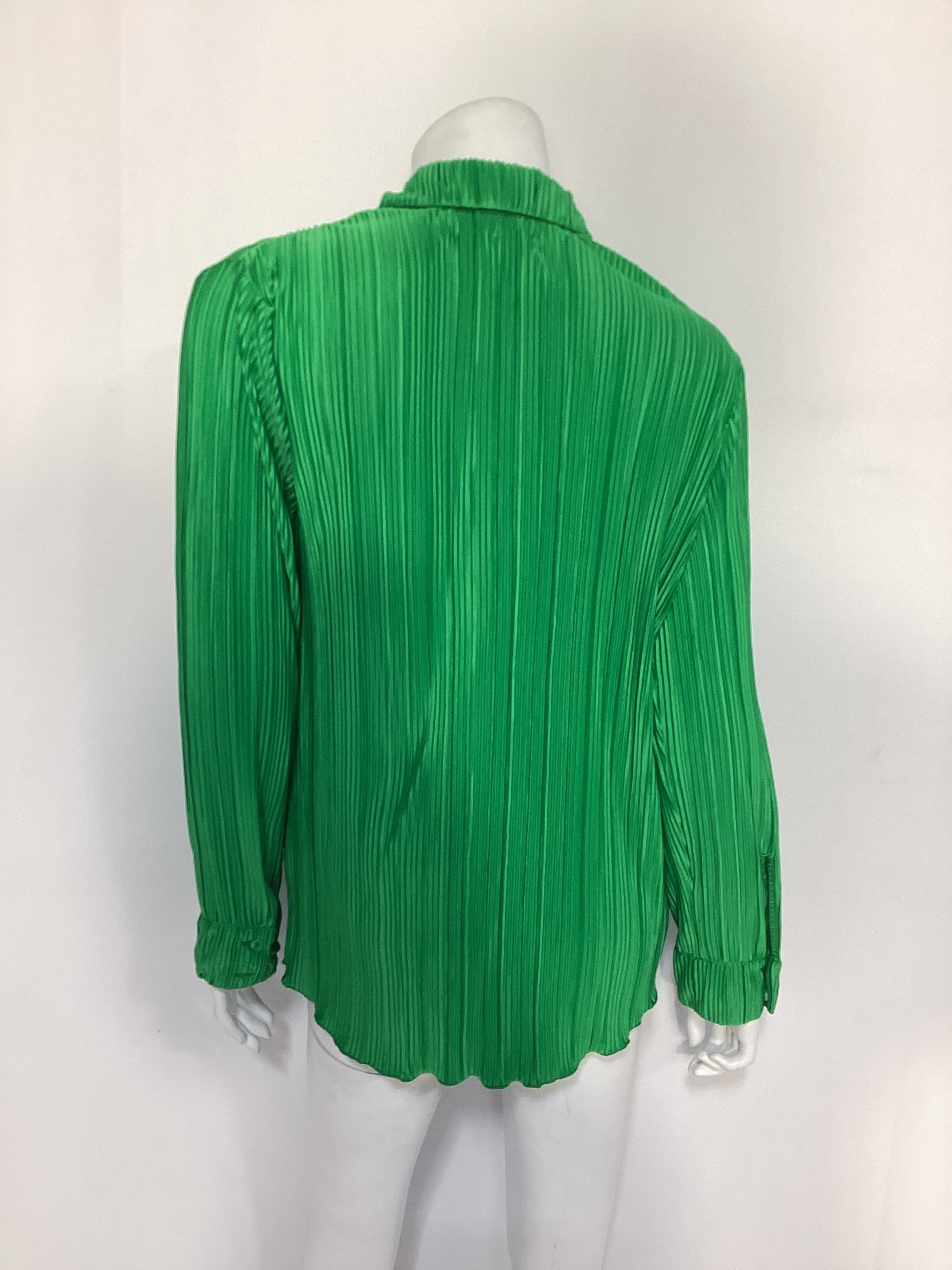 Hazel Top In Monstera - Image 2