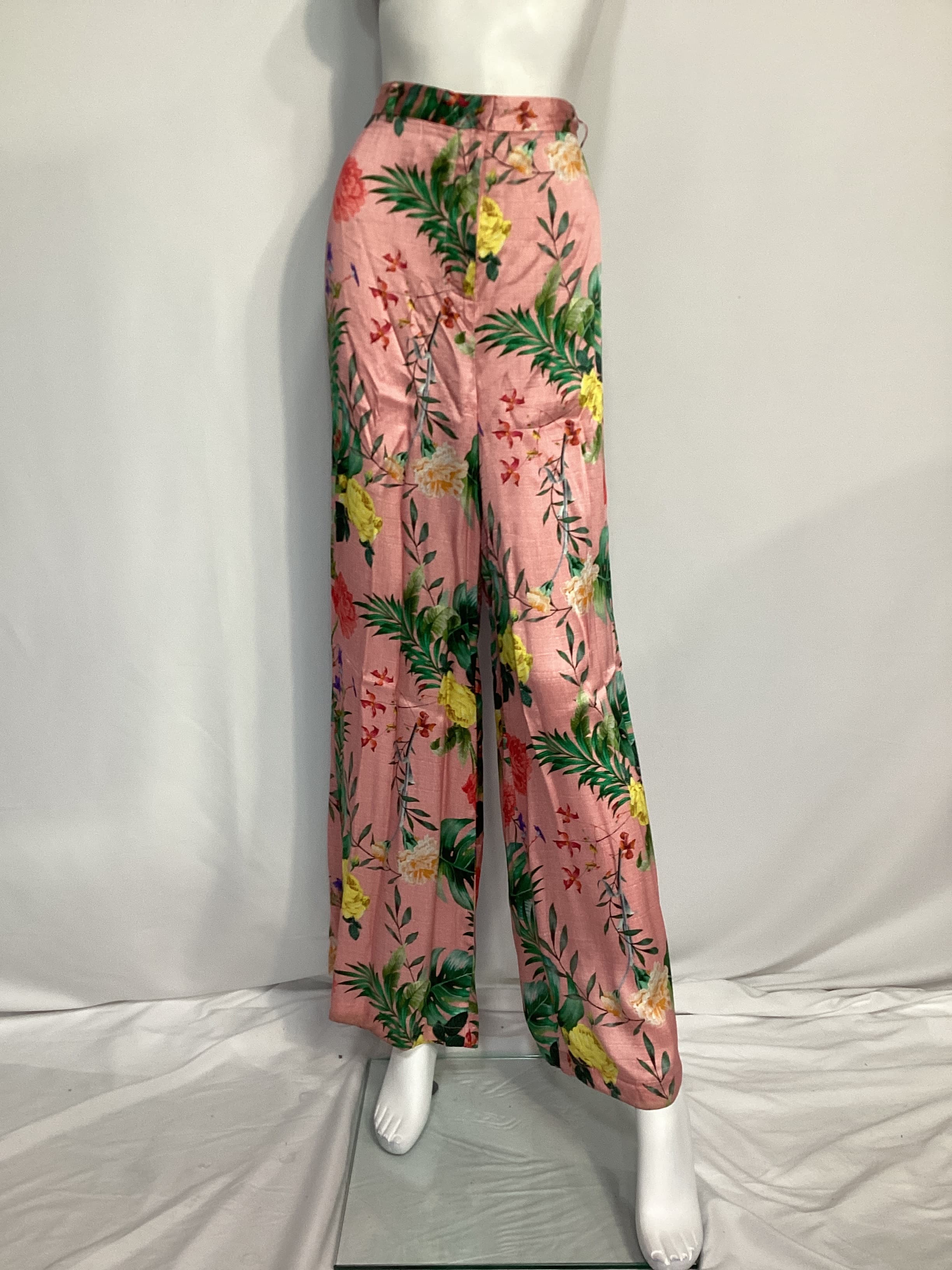 Gavin Wide Leg Pant In Pink Blush Tropical Floral - Image 3