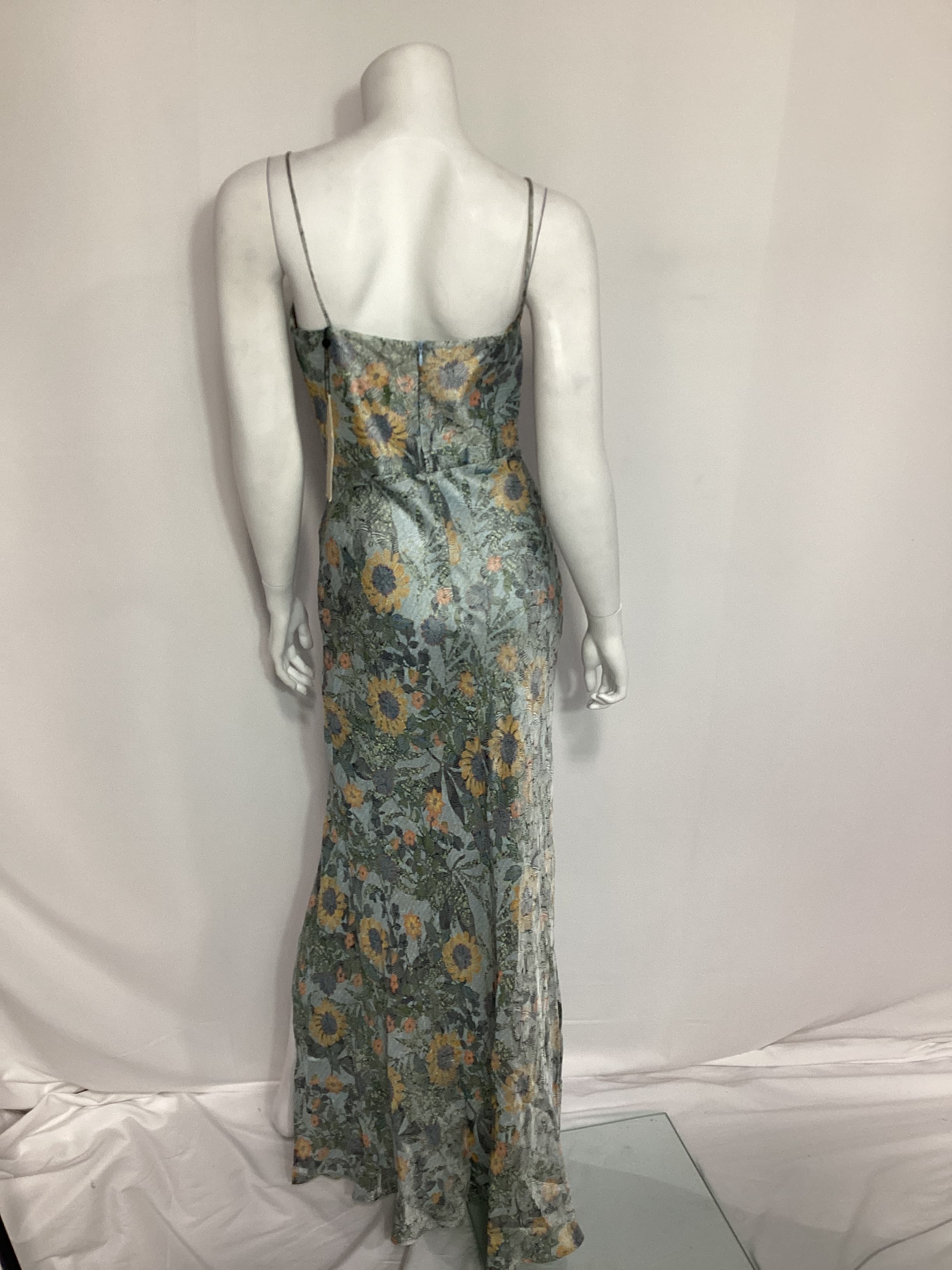 Nina Maxi Dress In Blue Jacquard - Image 3