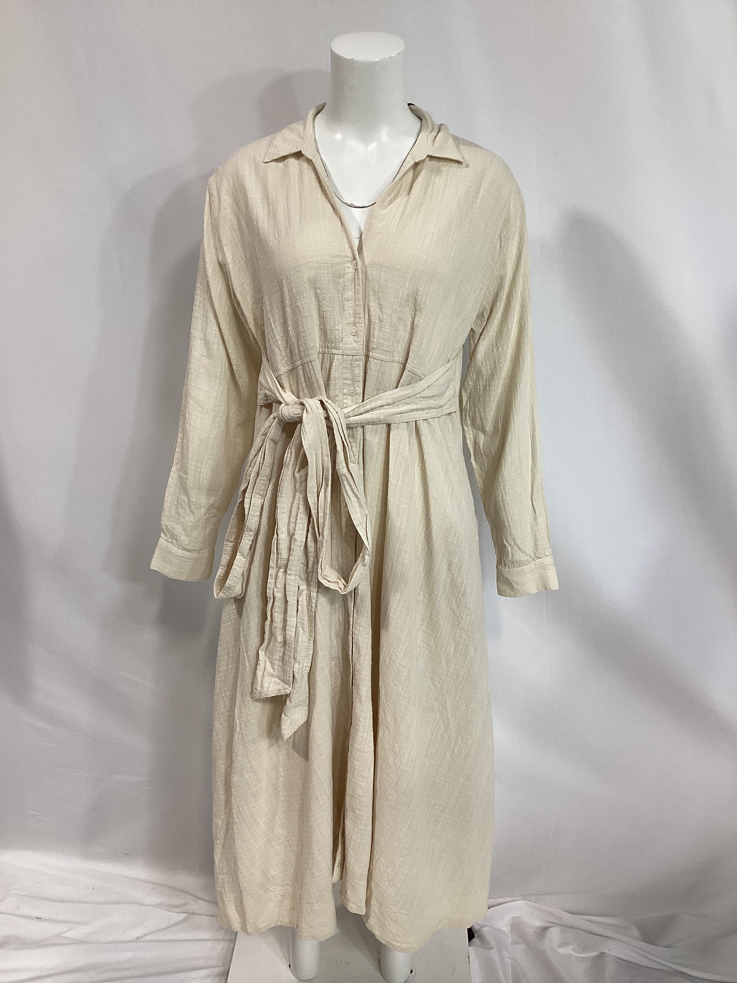 The Longsleeve Silvina Dress - Image 3